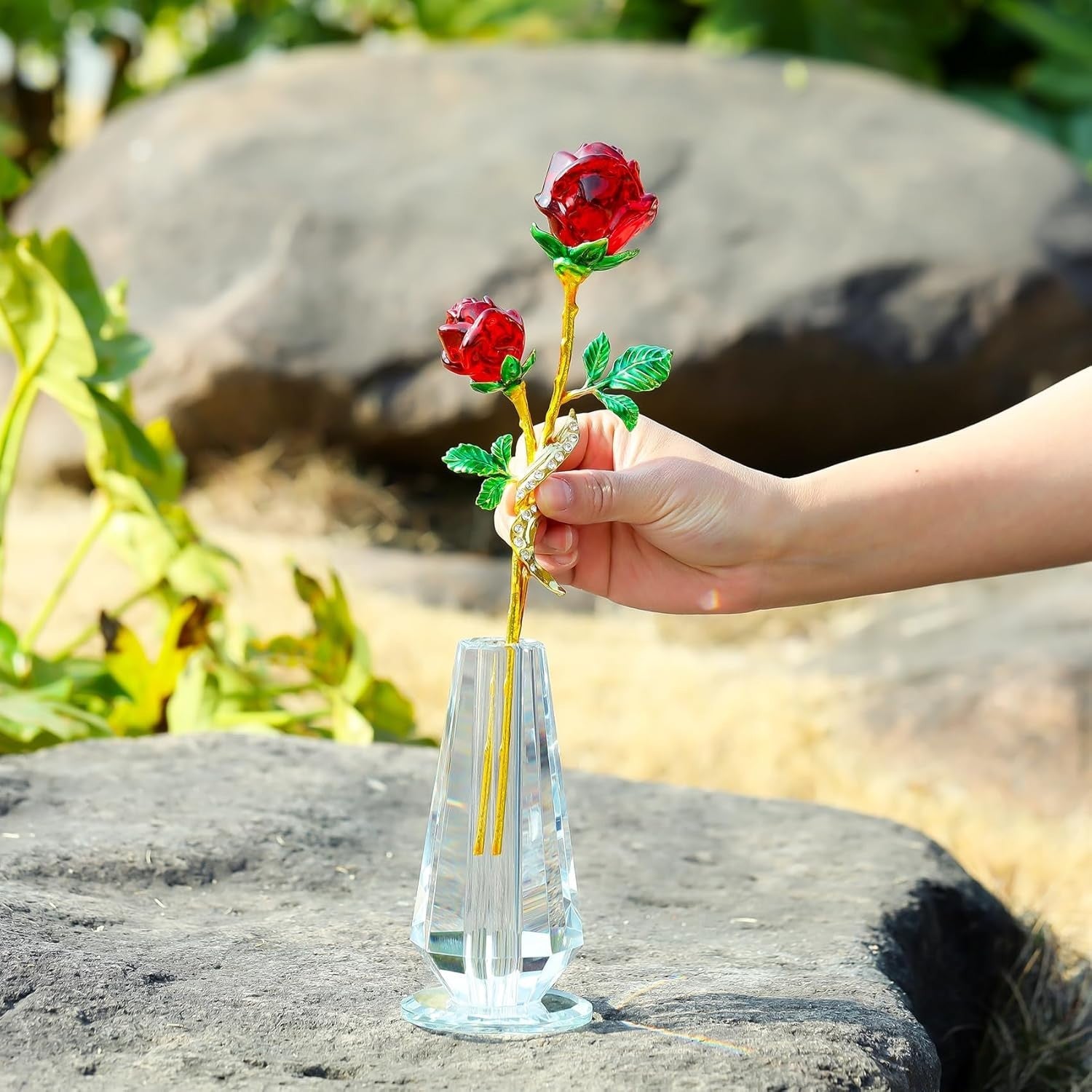 Red Crystal Rose Ornament with Vase – Luxury Glass Flower Gift for Her Décor