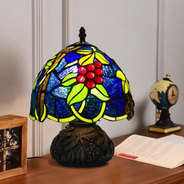 Small Tiffany Stained Glass Desk Lamp 8x8x11in 3 Color Temps USB Bedside