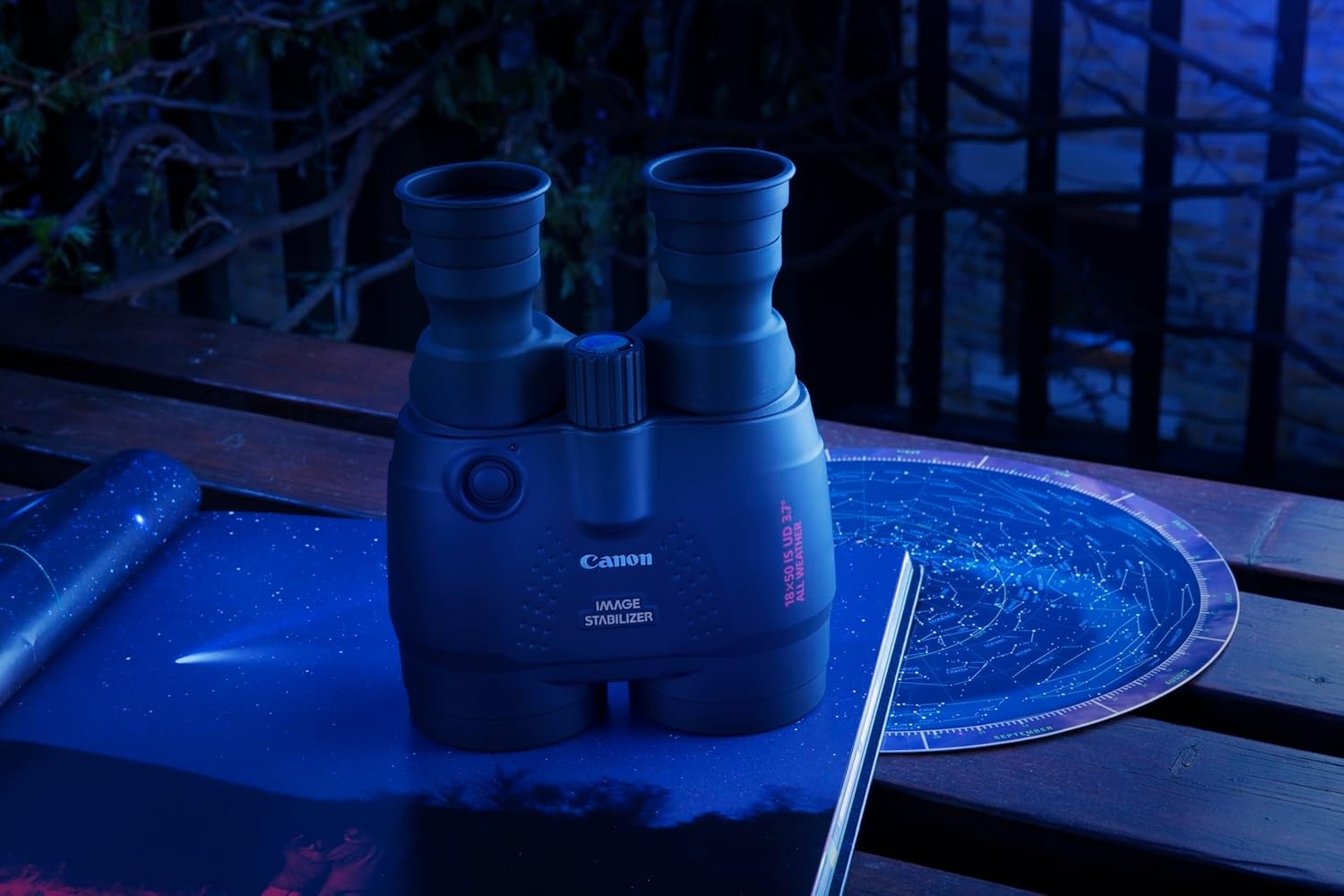 18x50 High Power Image-Stabilised All-Weather Zoom Binoculars HD Optics
