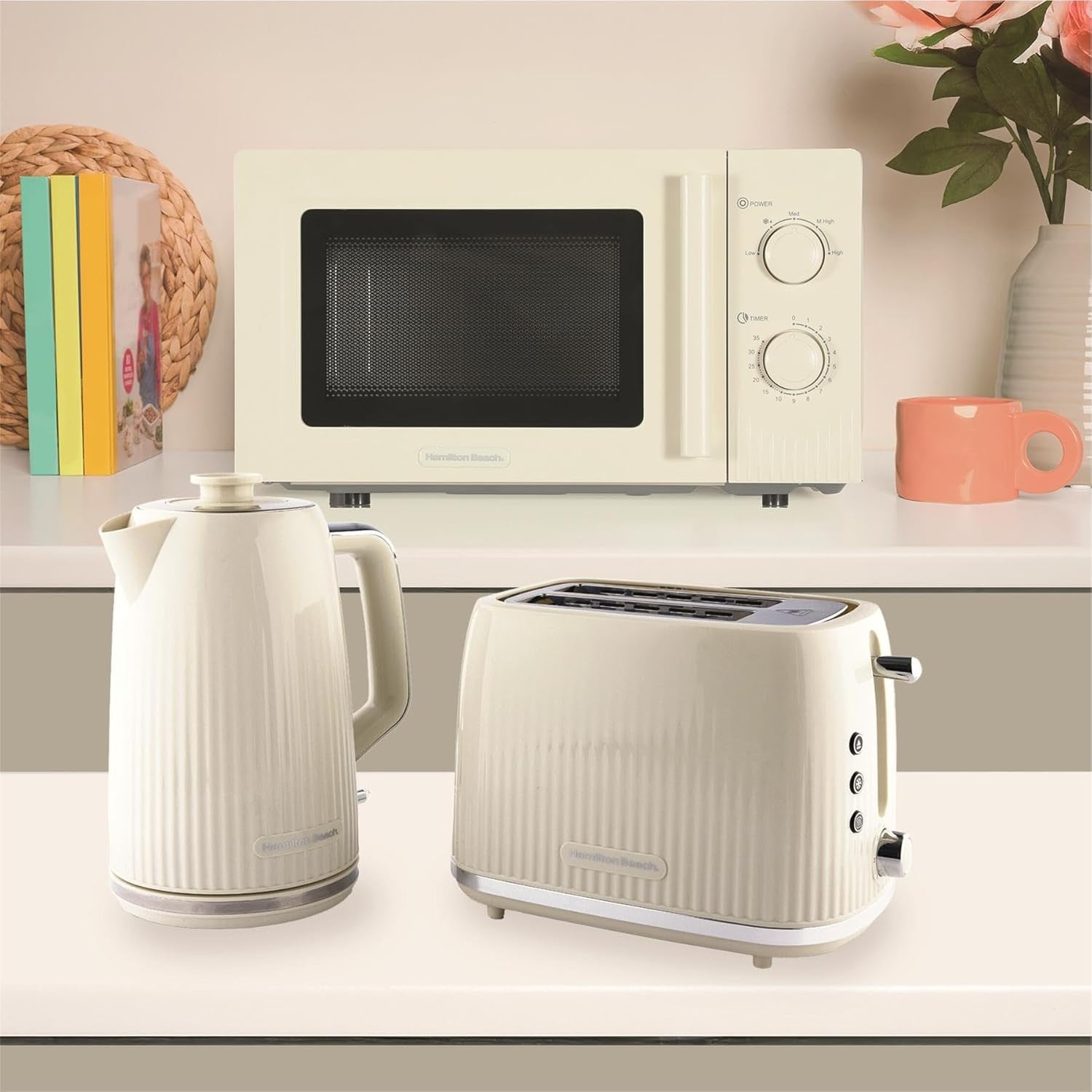 Hamilton Beach 3-in-1 Kitchen Set 20L Microwave 800W Kettle 1.7L Toaster