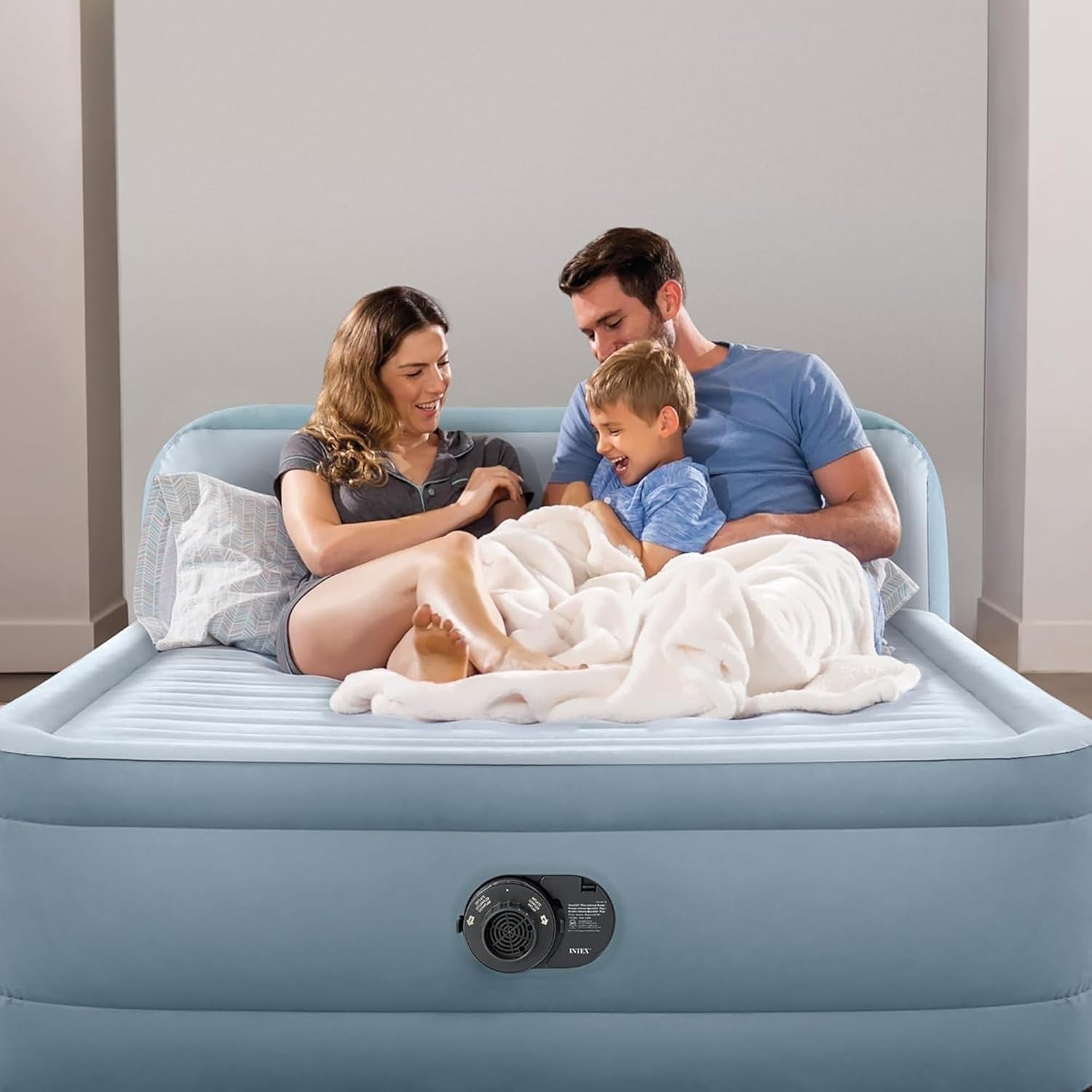 Queen Air Mattress 18" Plush with Headboard Built-In Pump 600lb