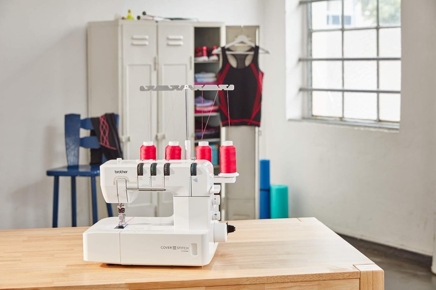 Coverstitch Sewing Machine Free Arm Large Workspace LED Light