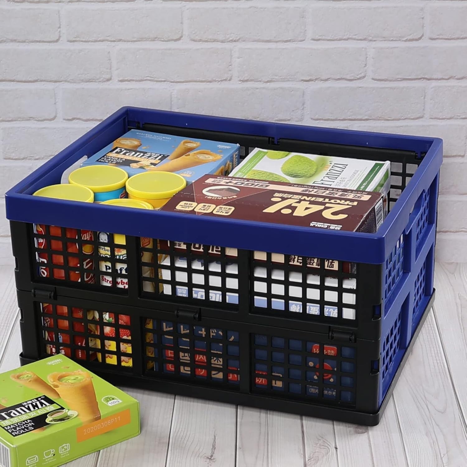 4 Pack 32L Folding Plastic Storage Crates Stackable 44.5x33.6x23cm