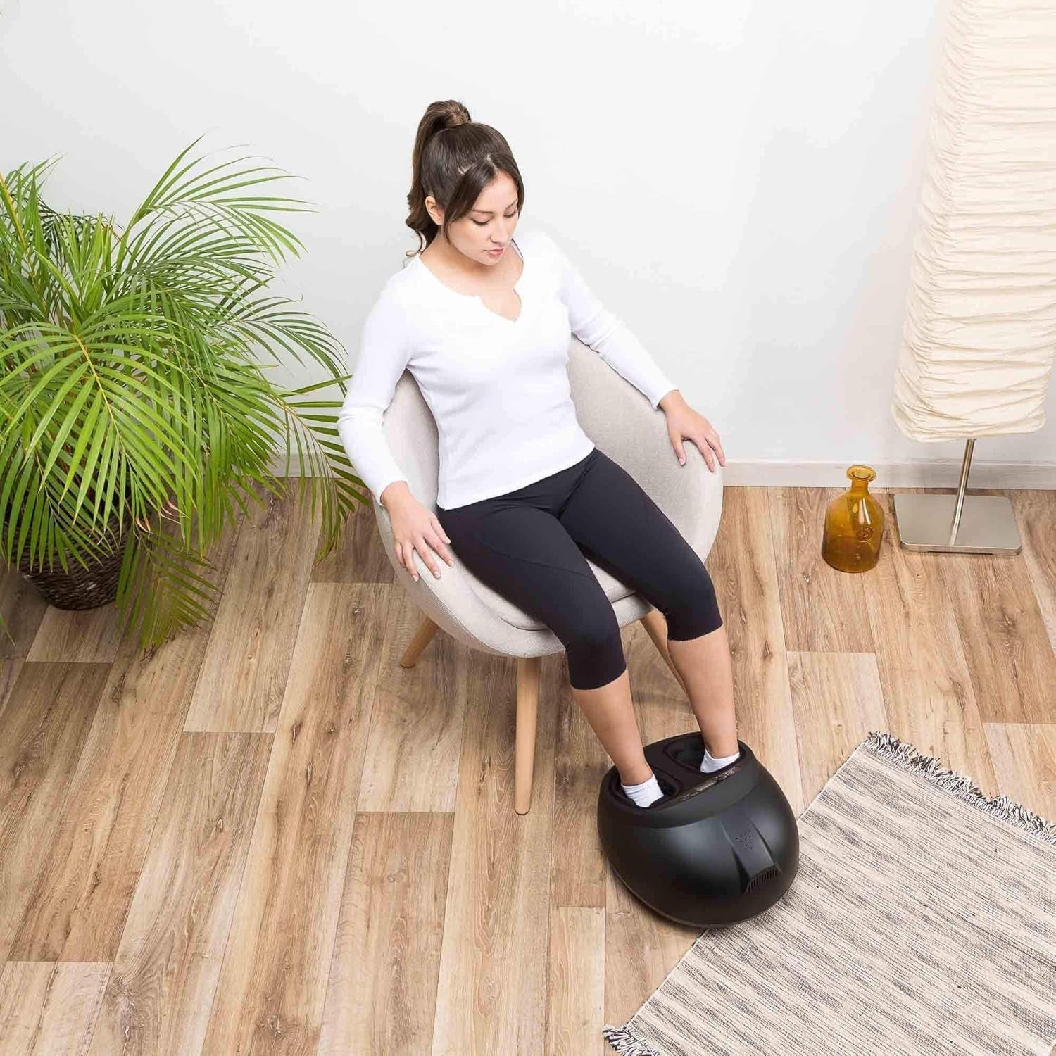 Mini Electric Foot Massager with Heat & 360° Pressure Therapy – Black