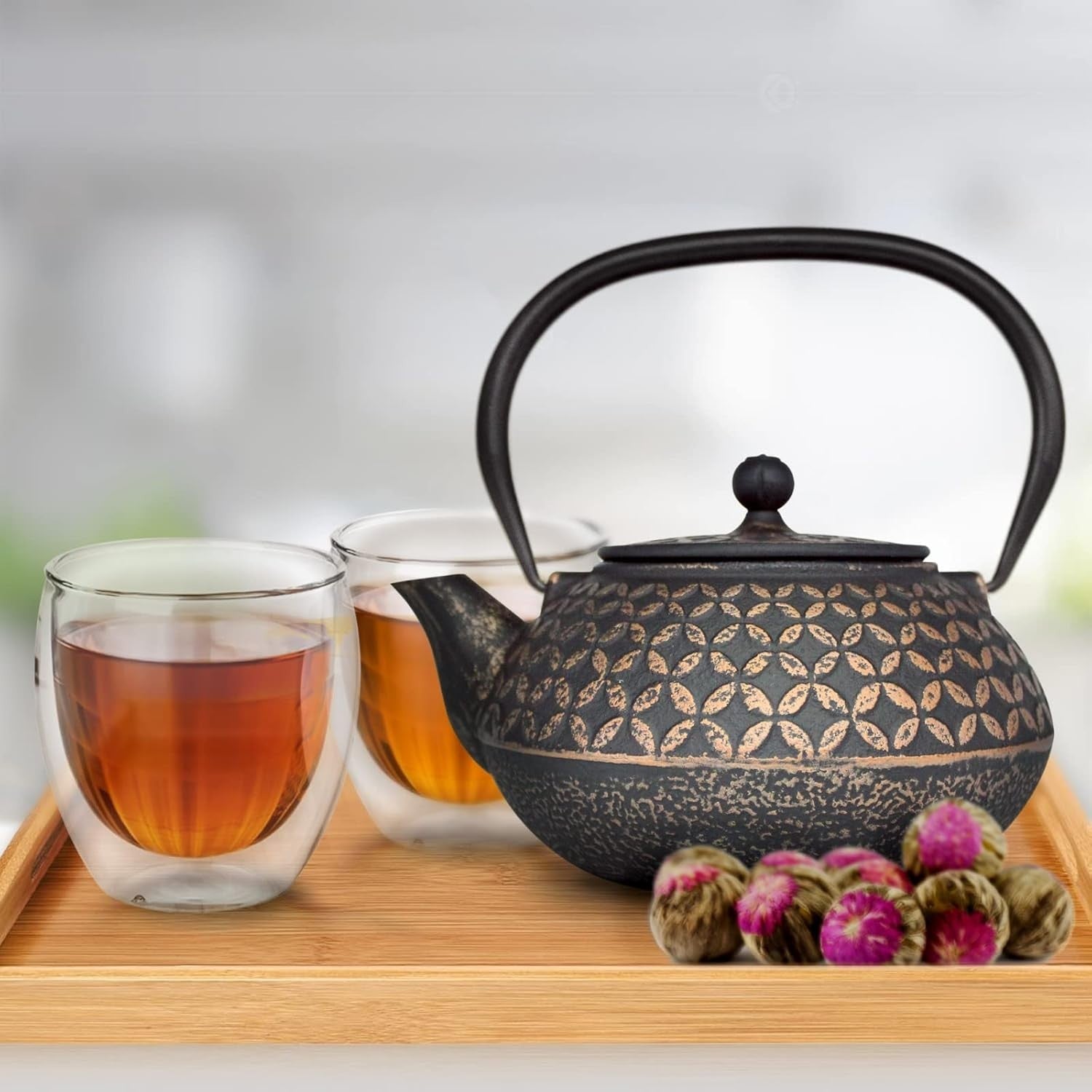 Cast Iron Teapot 900ml Tea Pot w/ Stainless Steel Infuser Black Gold
