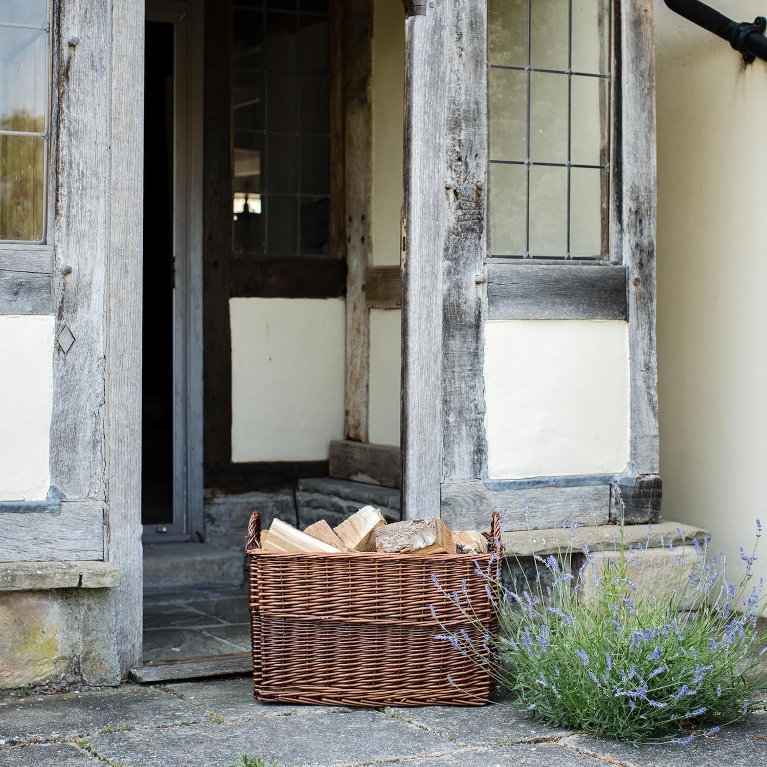 Medium Sturdy Wicker Storage Basket with Lining & Handles 62x40x37cm