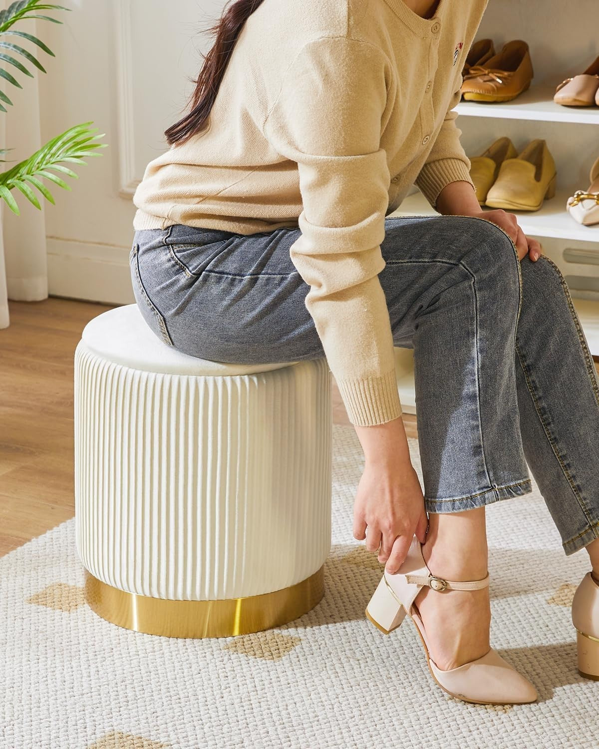 Set of 2 White Round Storage Ottomans – Velvet Pouffe Footstools with Table Tops