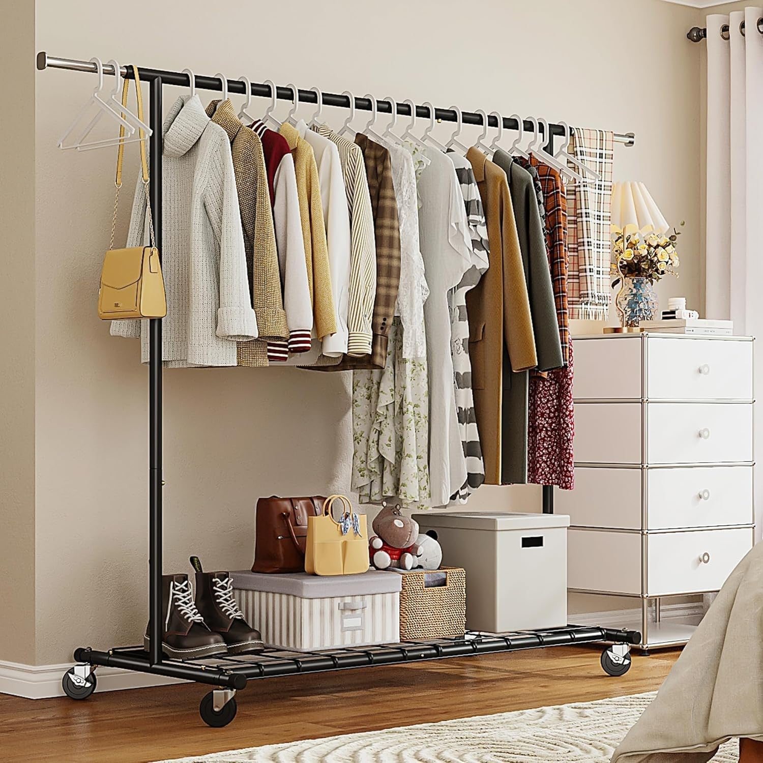 Heavy Duty Black Clothes Rail 160cm Extendable Rack on Wheels