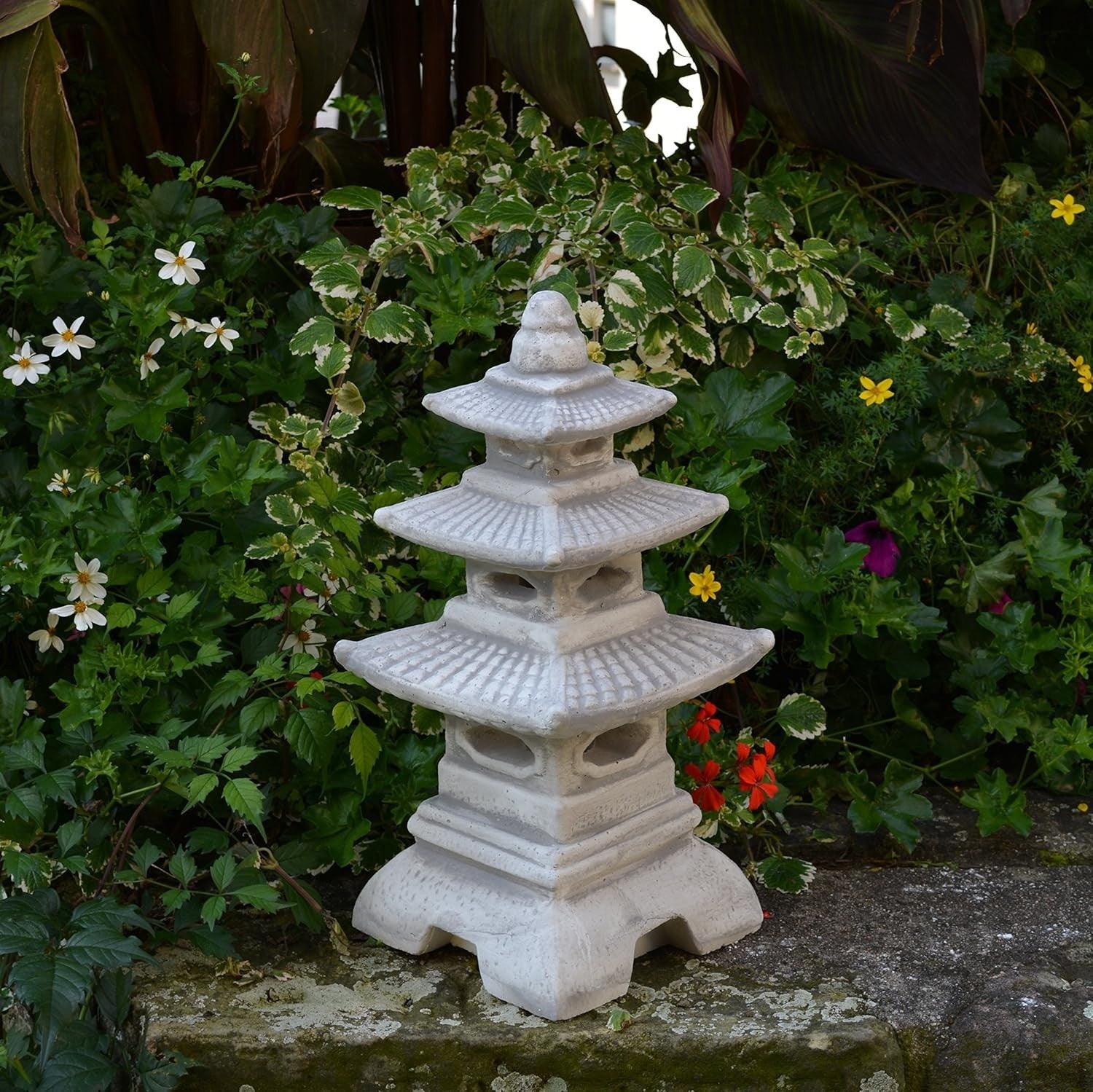 Solid Stone Japanese Lantern 47cm Pagoda Garden Sculpture