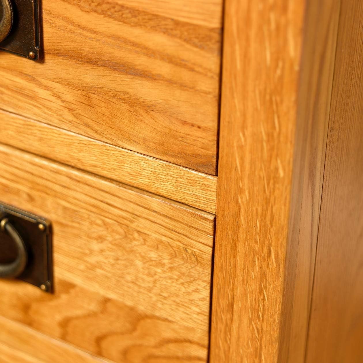 Rustic Oak 3 Drawer Bedside Table – Solid Wood Nightstand Storage Cabinet