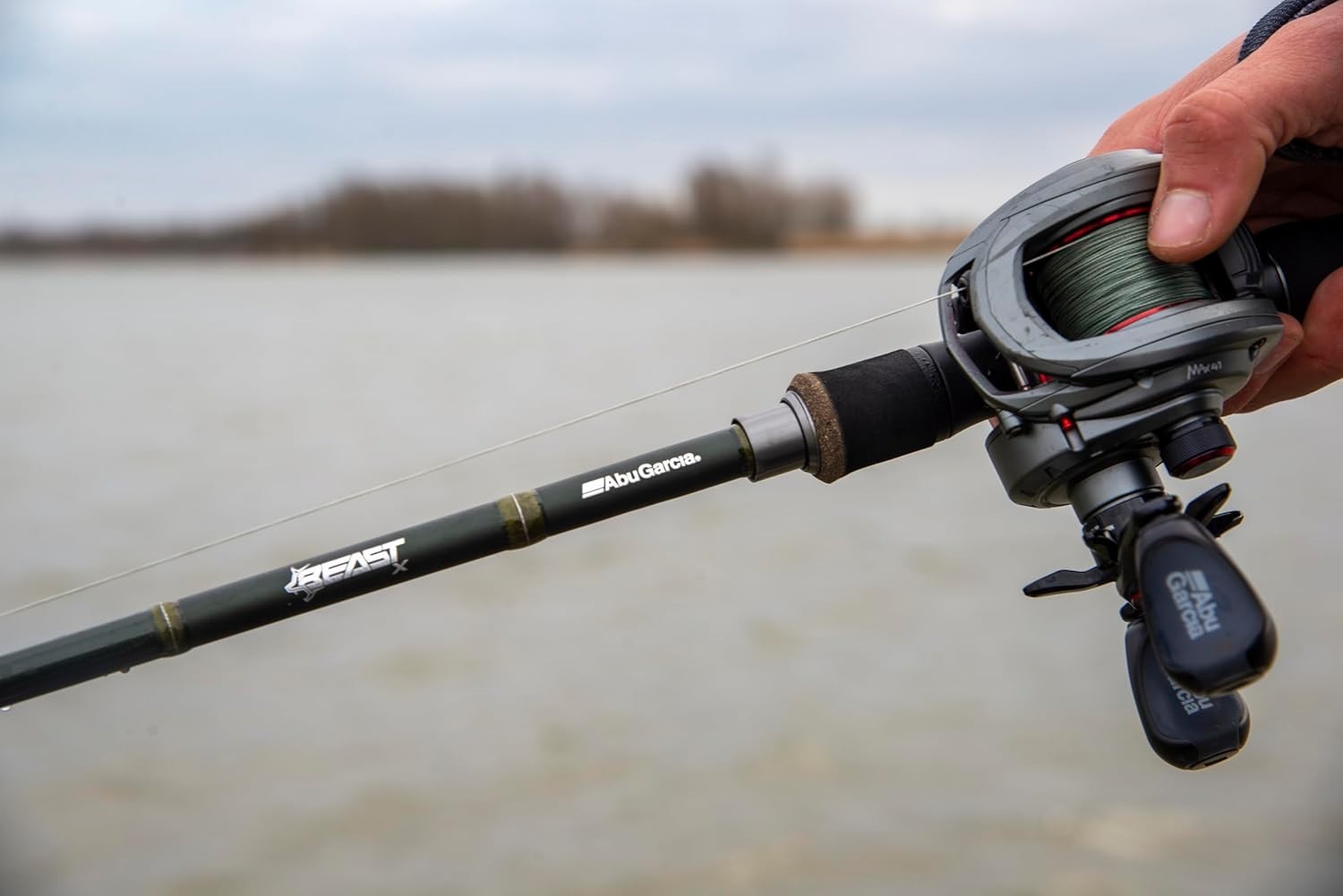 Lightweight 2.44m Carbon Casting Rod for Pike, Perch & Zander Fishing