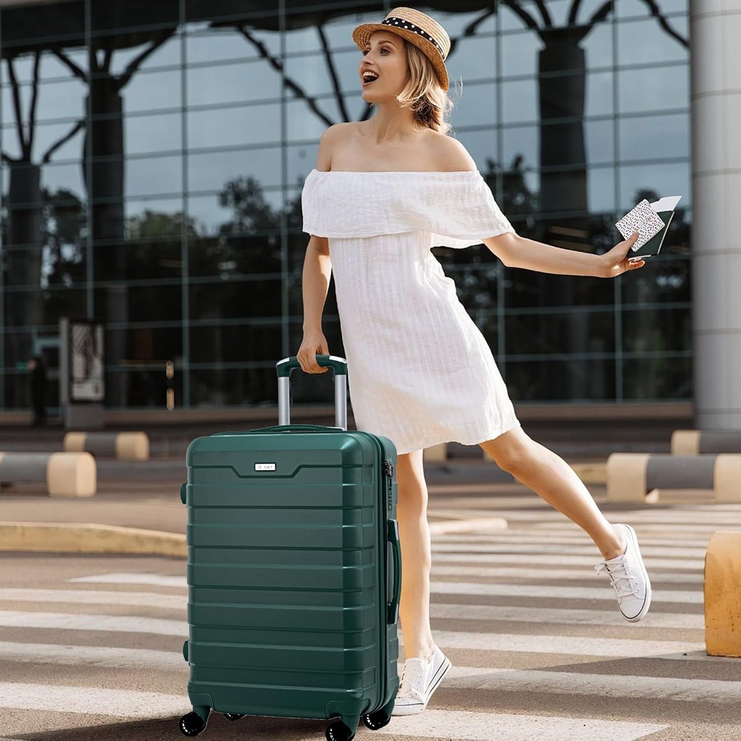 Extra Large Travel Case 28” Lightweight Hard Shell TSA Lock Spinner Wheels