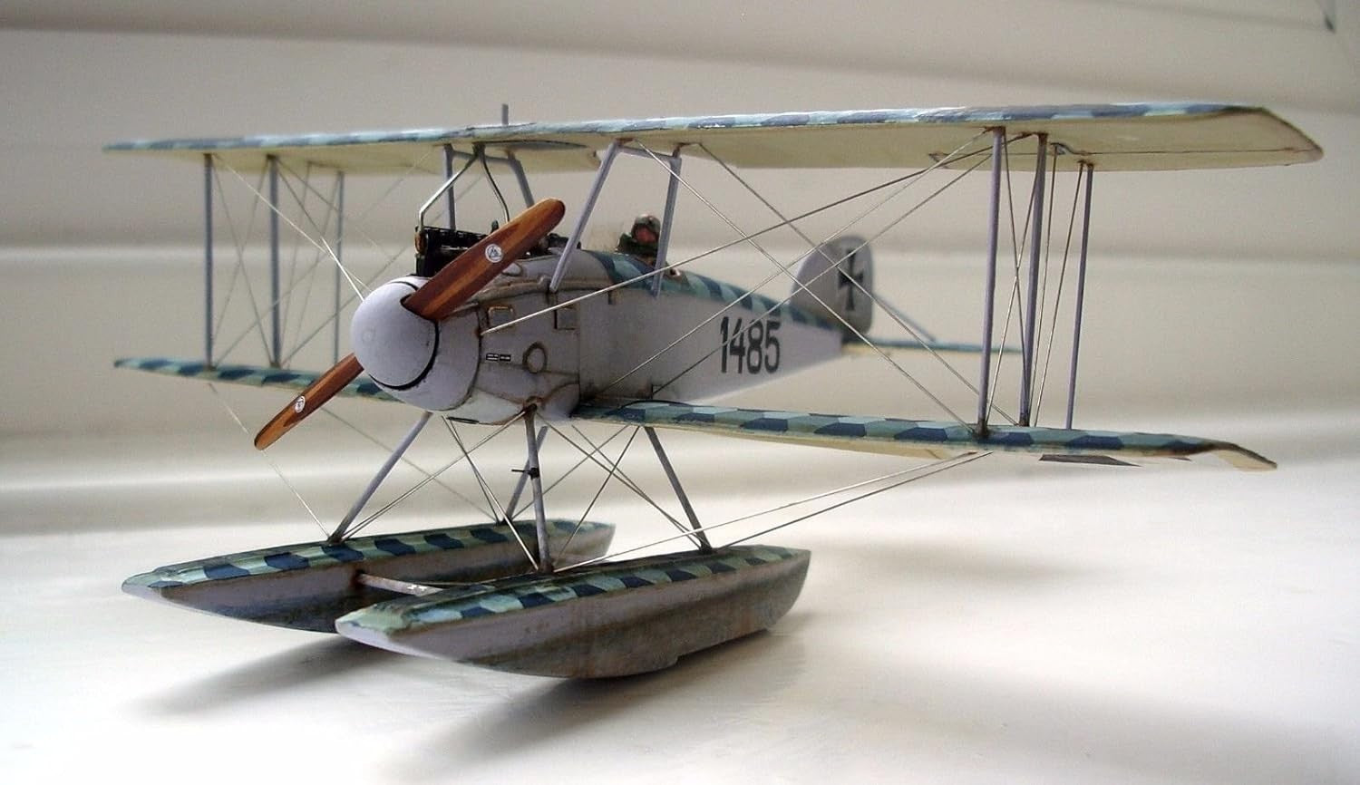 1:72 Albatros W4 WWI Aircraft Model Kit – Unassembled, Detailed Plastic Build