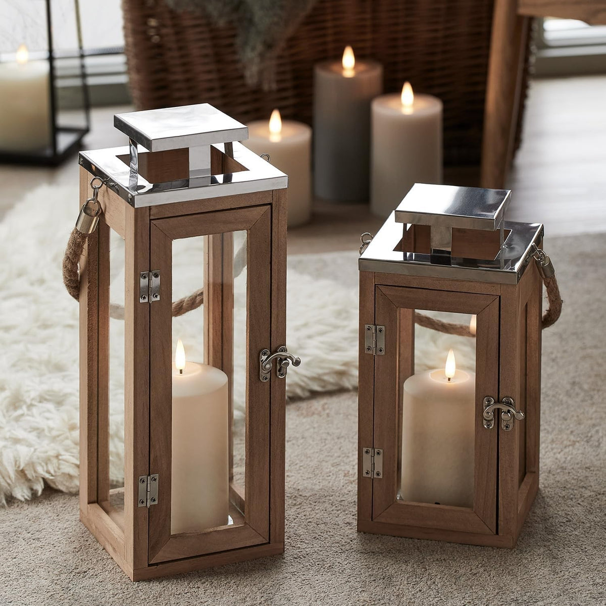 Wooden LED Candle Lantern Set of 2 Rustic Rope Handle Decor