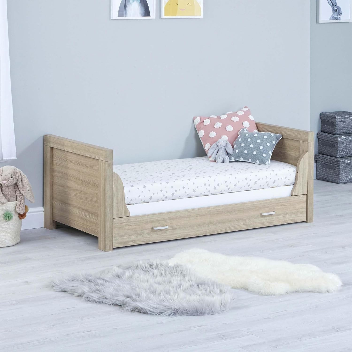 Convertible Baby Cot Bed with Drawer Toddler Bed Adjustable Height Oak White