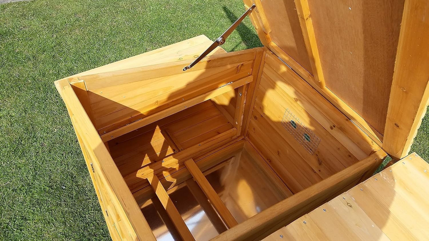 Wooden Chicken Coop with Covered Run Easy Clean Nest Box 3–4 Hens