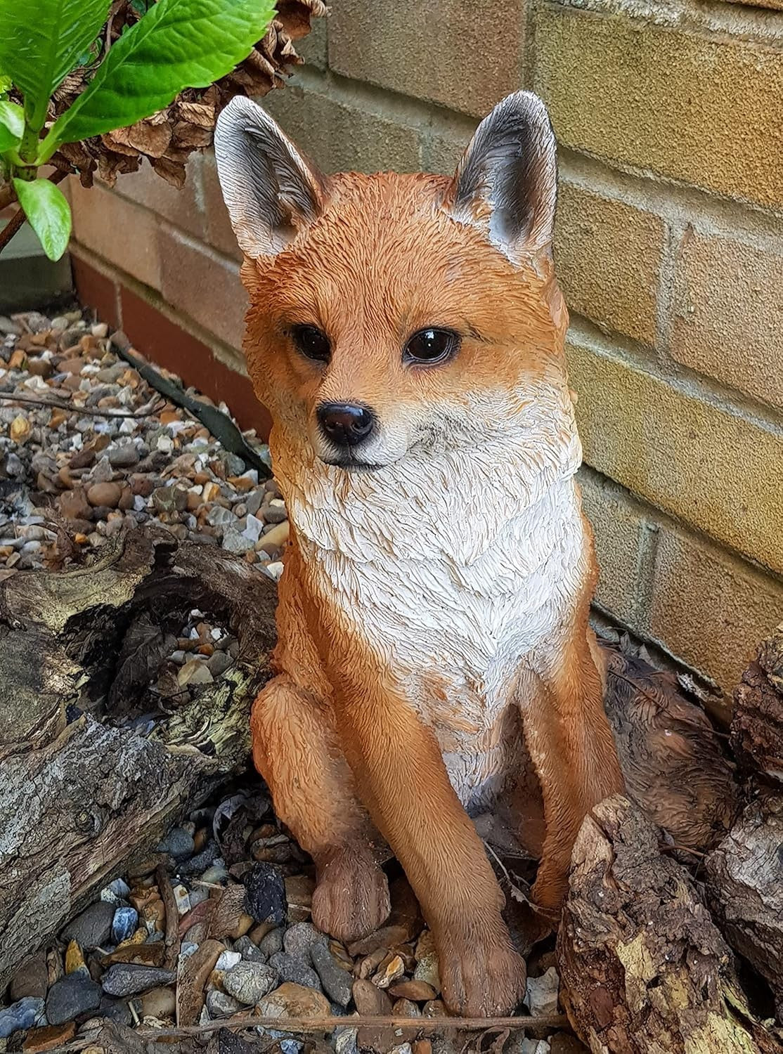 Realistic Sitting Fox Garden Ornament | Large Weatherproof Resin Woodland Decor