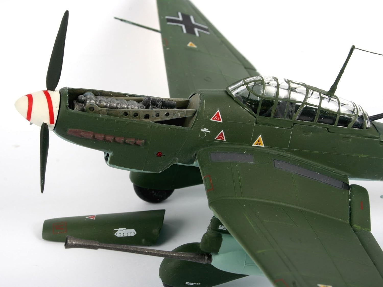1:72 Junkers Ju 87 G/D Tank Buster Plastic Model Kit Unpainted Unbuilt
