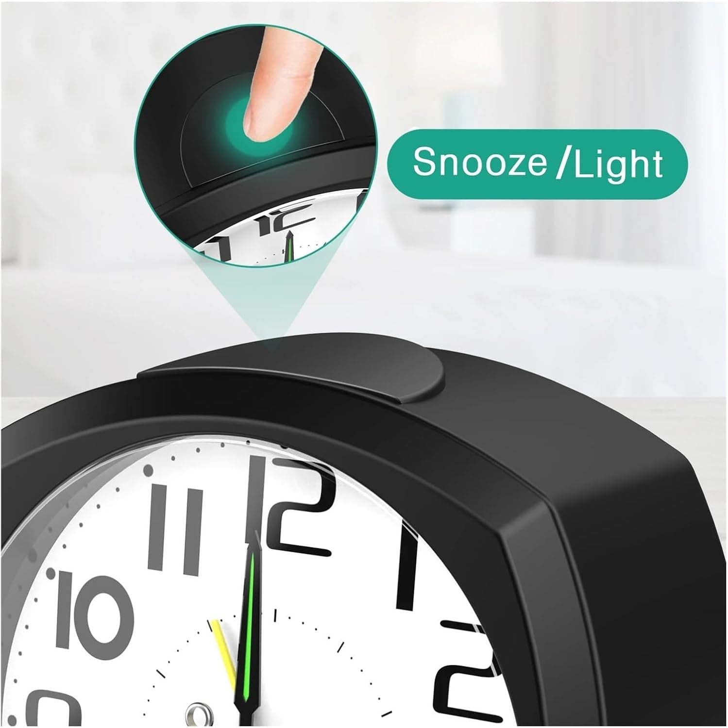Silent Analog Alarm Clock Non-Ticking Luminous Bedside Clock Heavy Sleepers