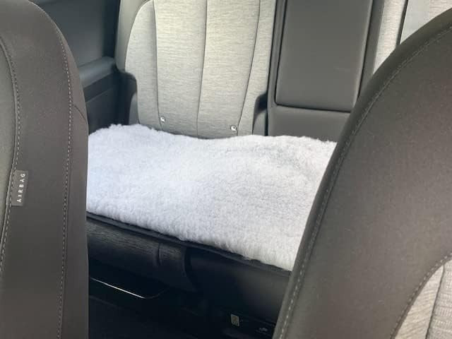 Pet Car Back Seat Protector Non Slip Veterinary Bedding Mat 126x48cm