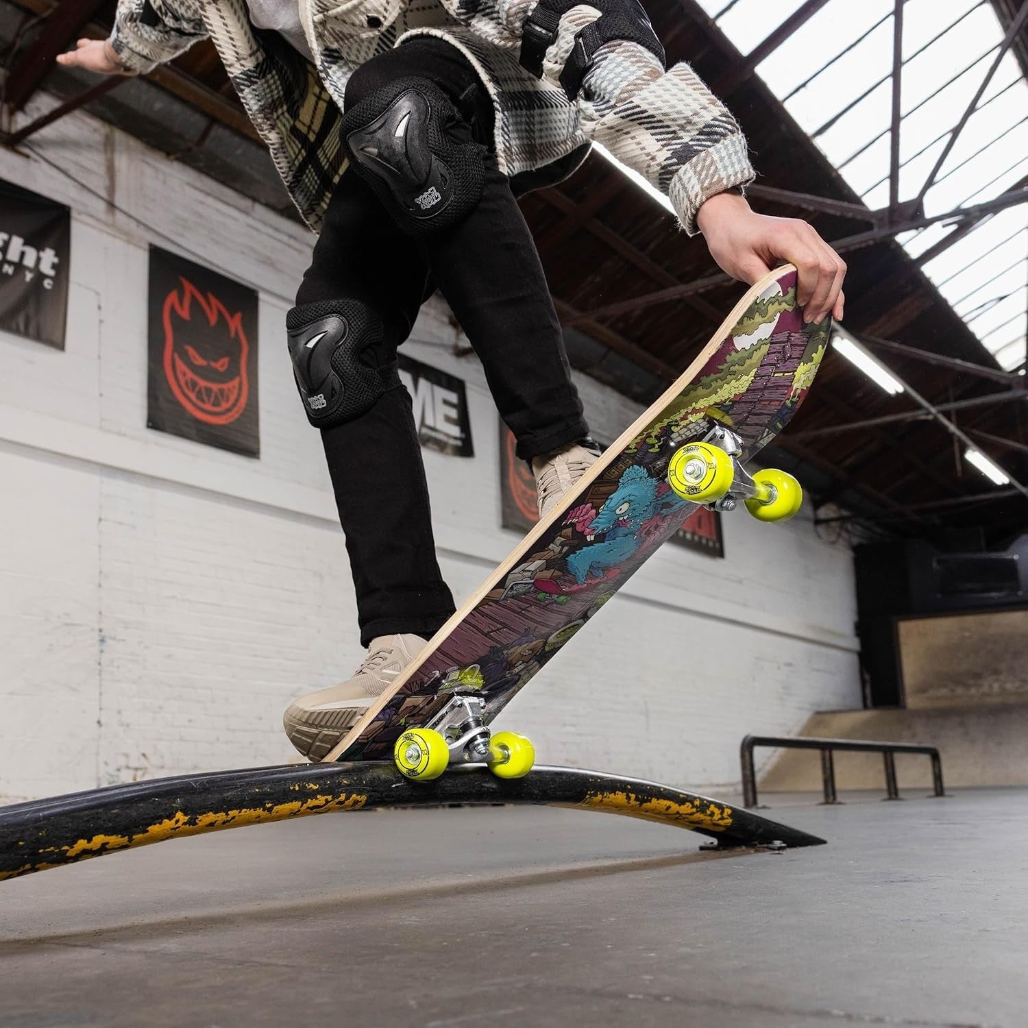 31in Maple Double Kick Skateboard Youth Beginner Trick Board Yellow