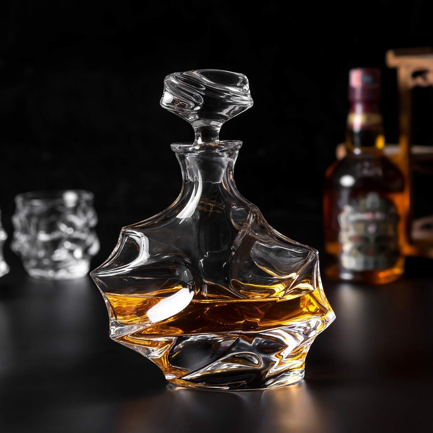 Premium Crystal Whisky Decanter Set 750ml with 4 Heavy 320ml Glasses Gift Box