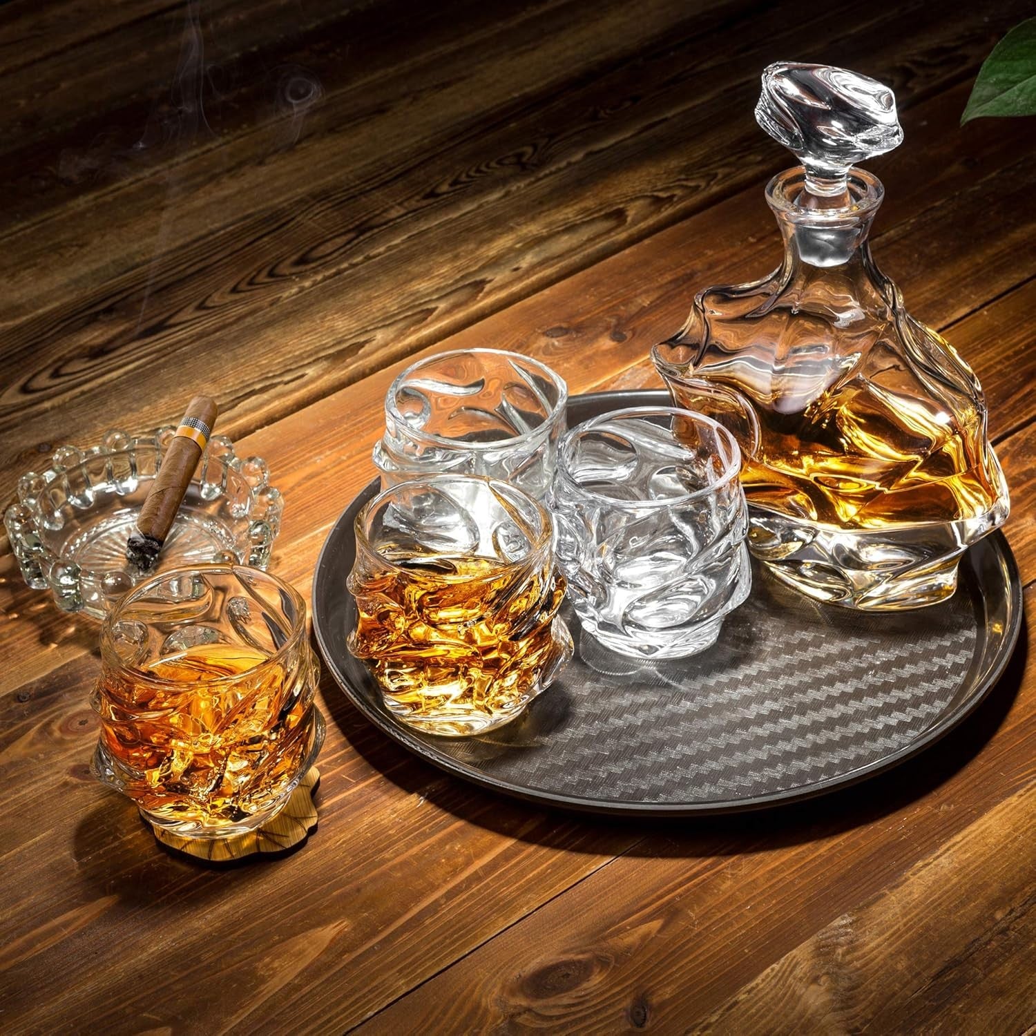 Luxury Crystal Whisky Decanter Set 750ml with 4 Tumblers Gift Box