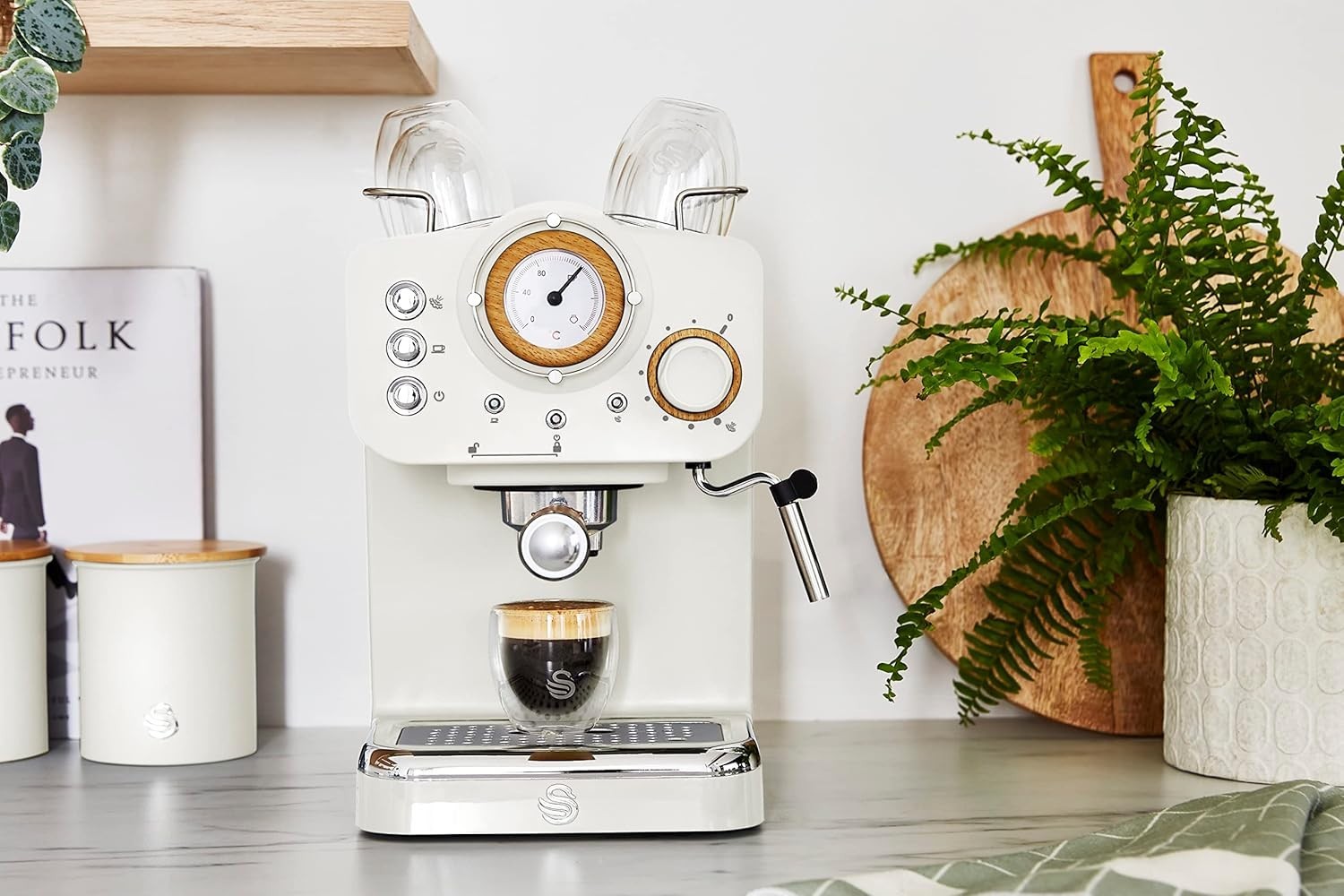 Premium Espresso Coffee Machine 15 Bar Pressure Milk Frother Retro Design 1.2L