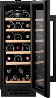 20 Bottle Built-In Wine Cooler Integrated Glass Door LED Single Zone 82cm