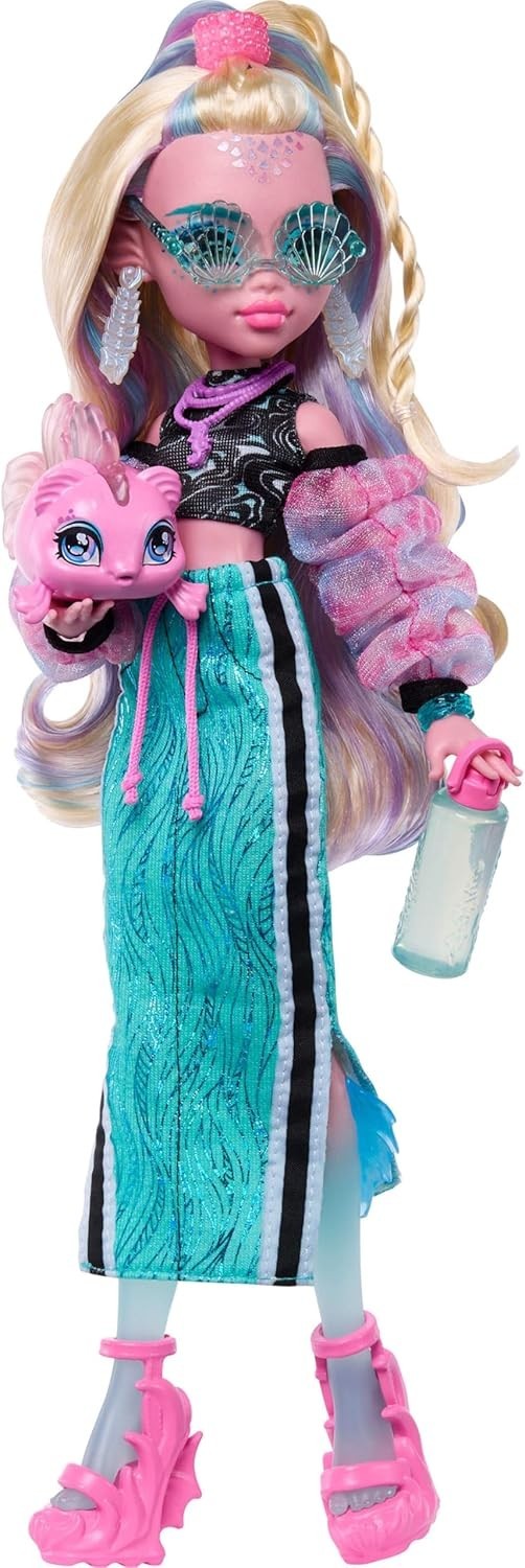 Sporty Fashion Doll with Pet Fish Accessories Trendy Outfit