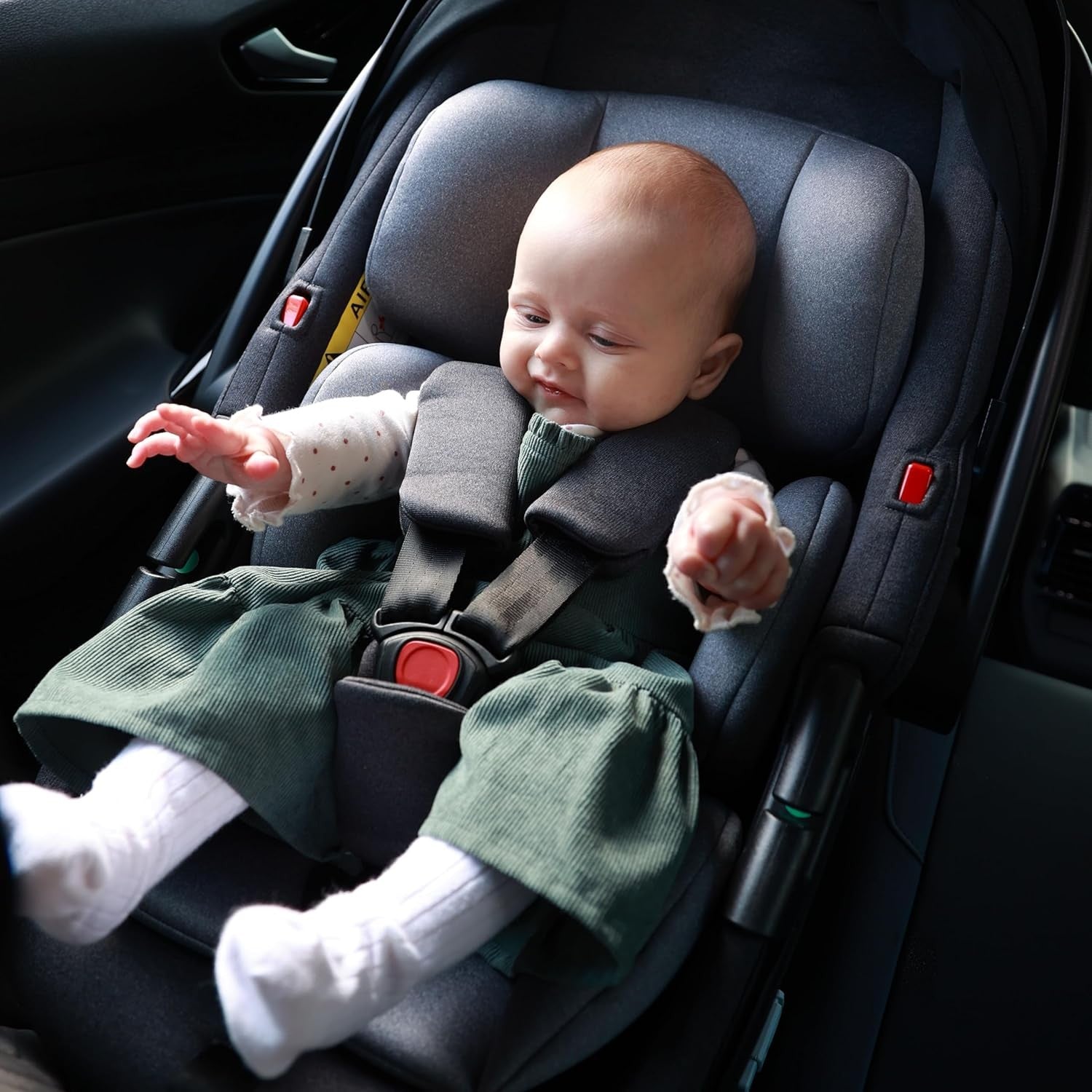 i-Size Baby Car Seat Birth–15 Months R129 Rear Facing Newborn Insert