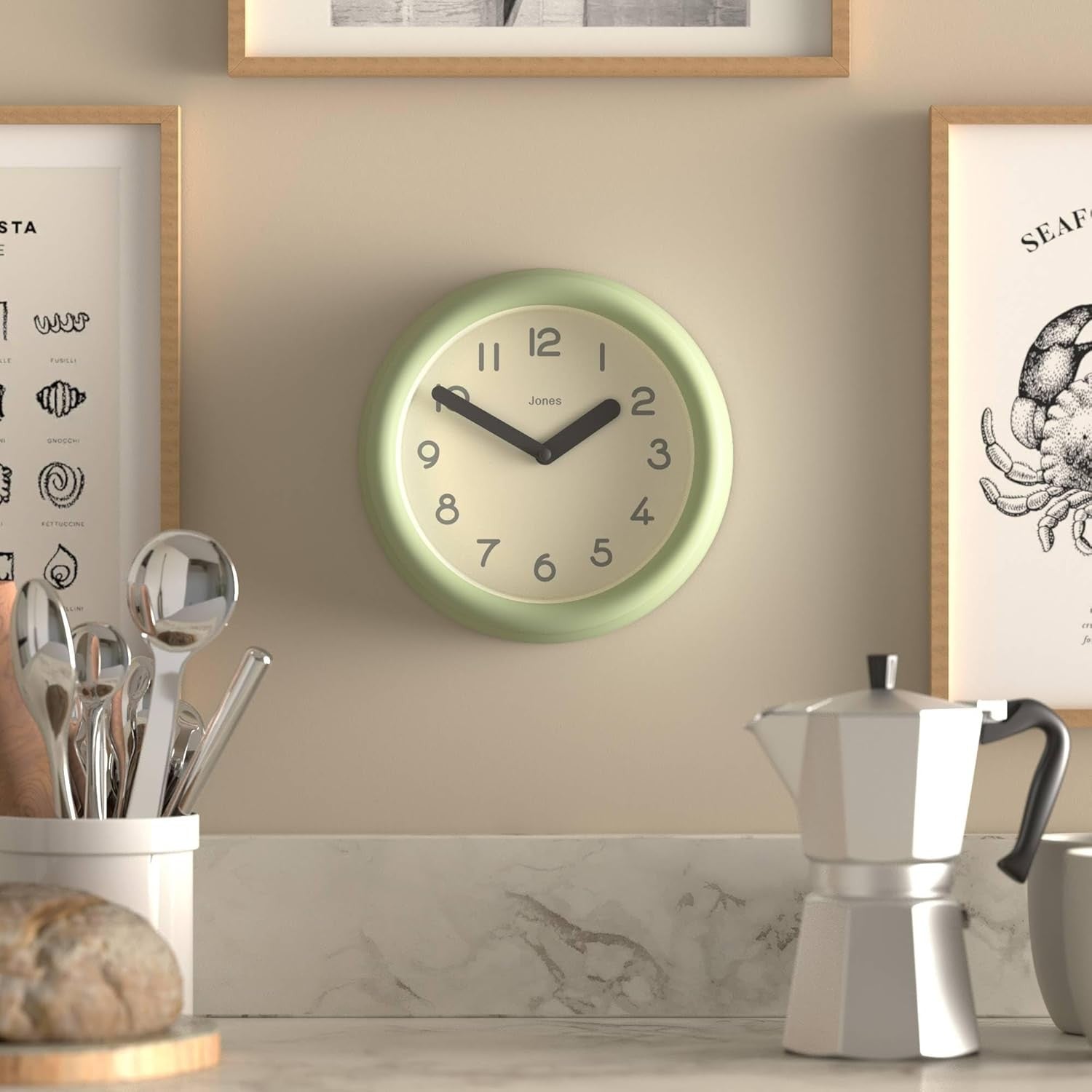 Small Green Wall Clock 22cm Modern Silent Quartz Round Minimalist Home Decor