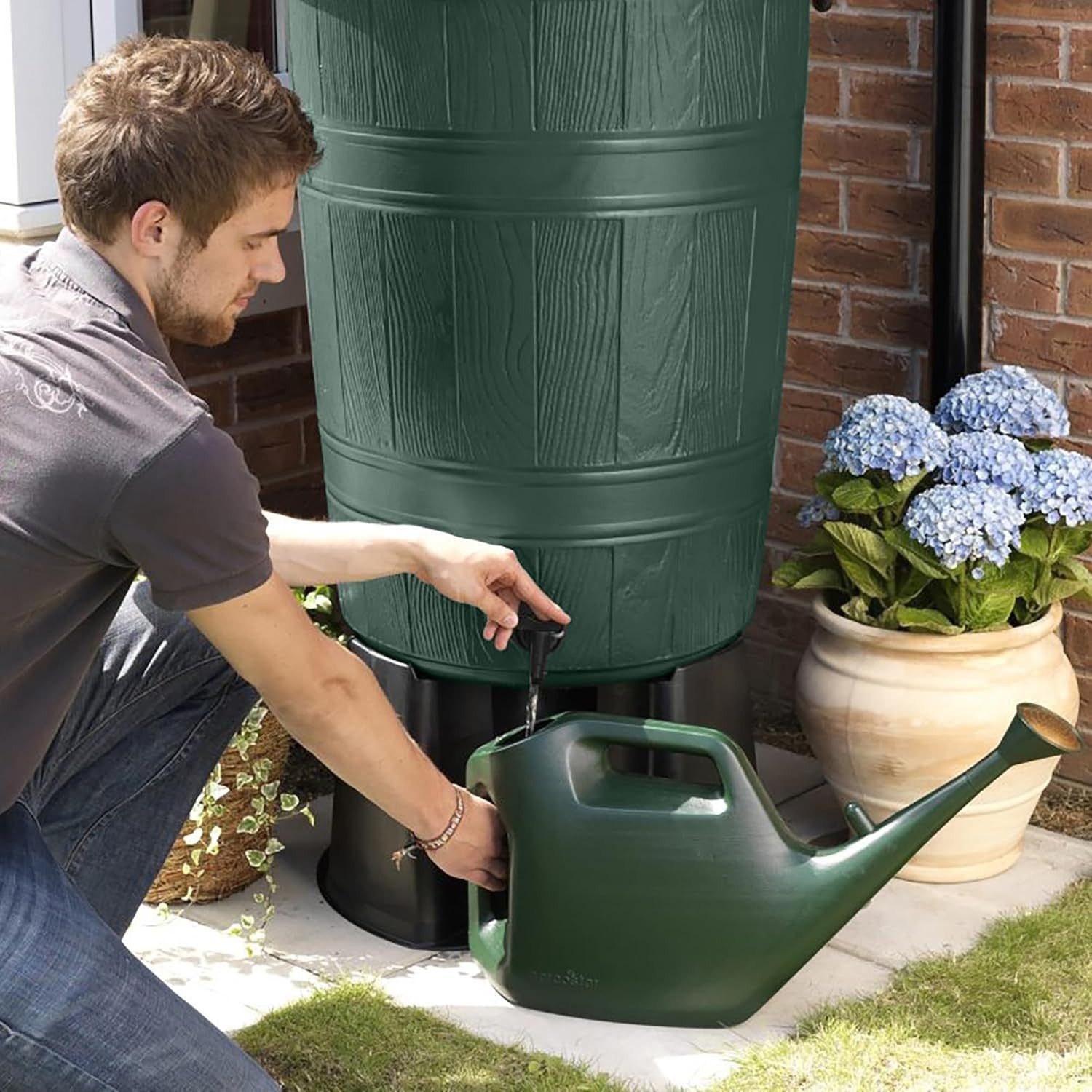 200L Garden Water Butt Wood Effect Barrel With Stand & Diverter Kit Green