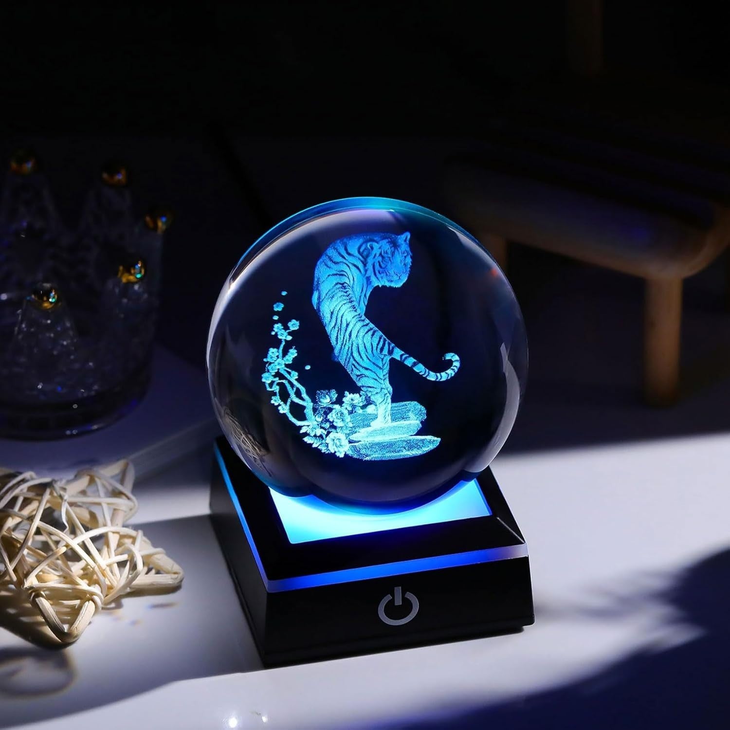 8cm 3D Crystal Tiger Globe LED Light Base Animal Ornament Gift Home Decor
