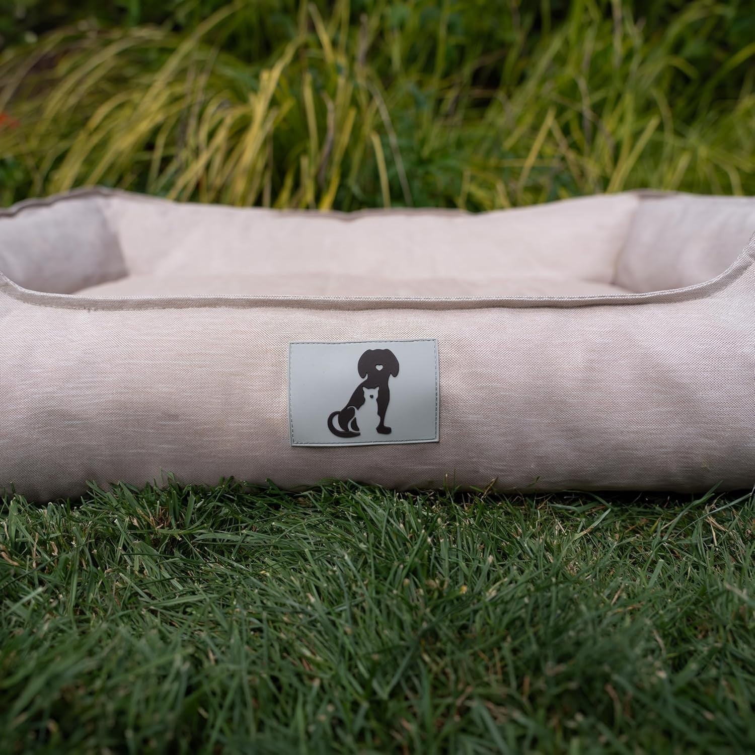 Large Waterproof Dog Bed 90x70cm Washable Basket Cream