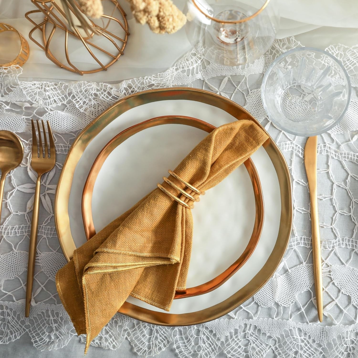 White Porcelain Dinnerware Set 32 Piece Service for 8 Gold Rim Plates