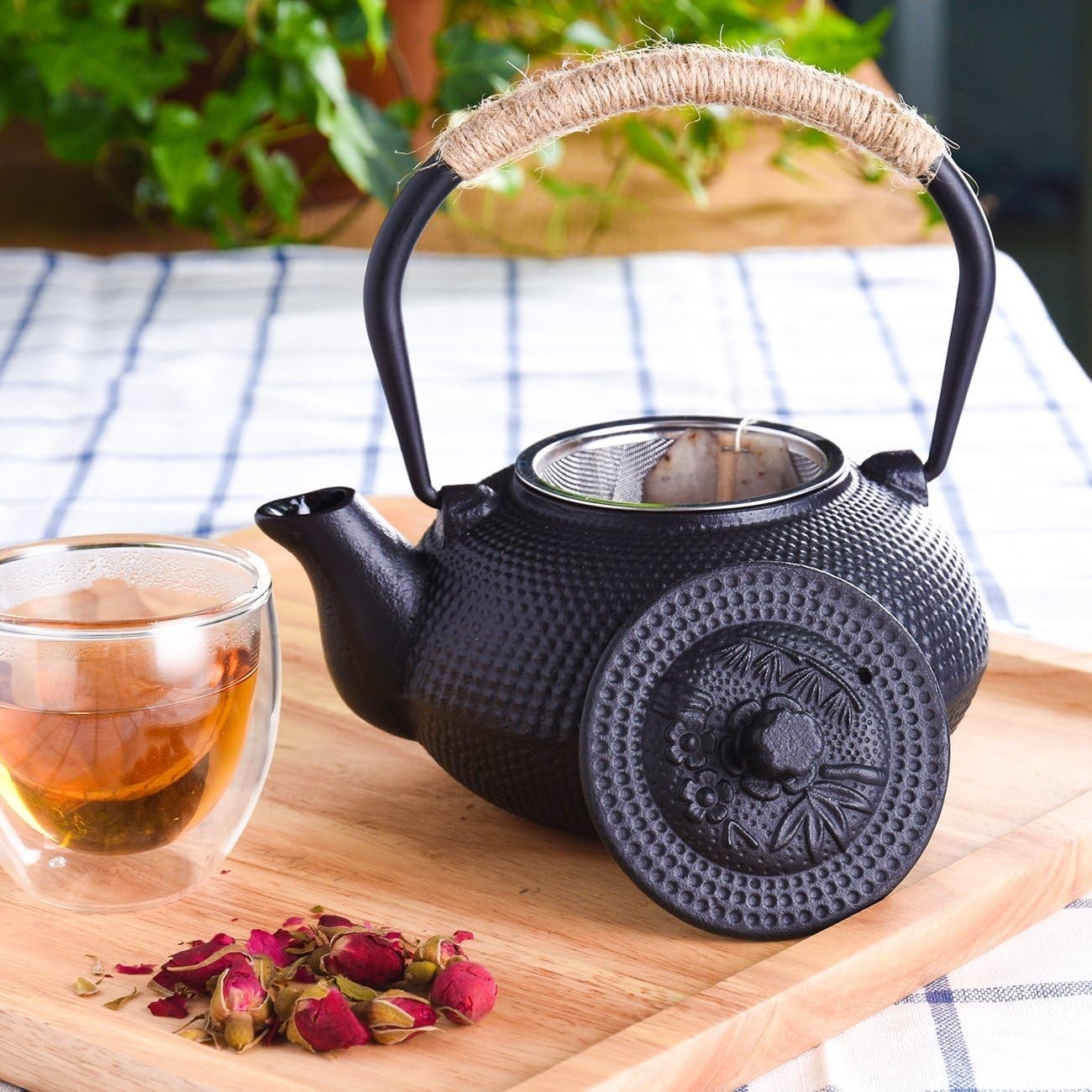 Cast Iron Teapot 650ml Japanese Tetsubin Tea Pot w/ Infuser Black