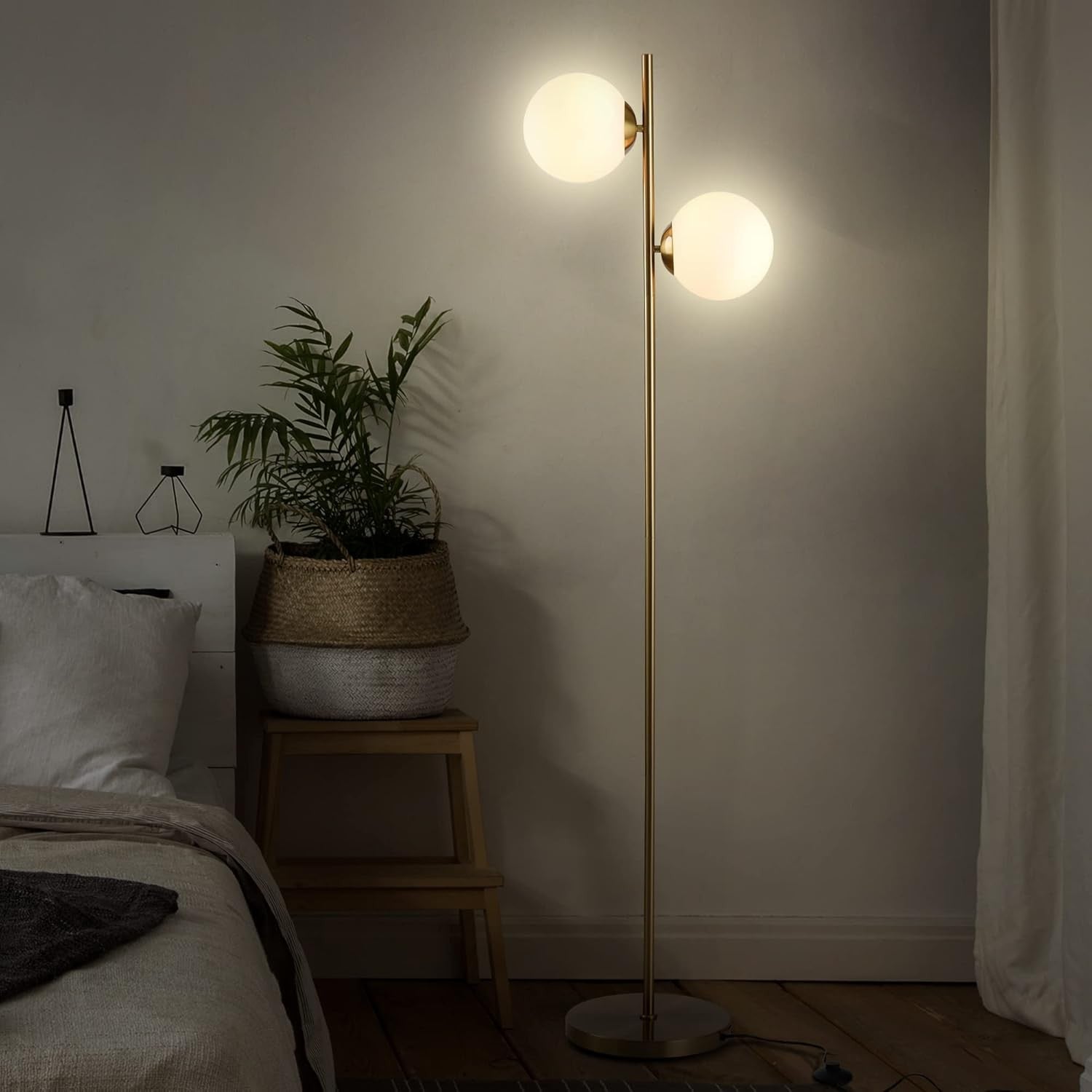 2 Light Gold Floor Lamp Modern Globe Standing Lamp Living Room Bedroom