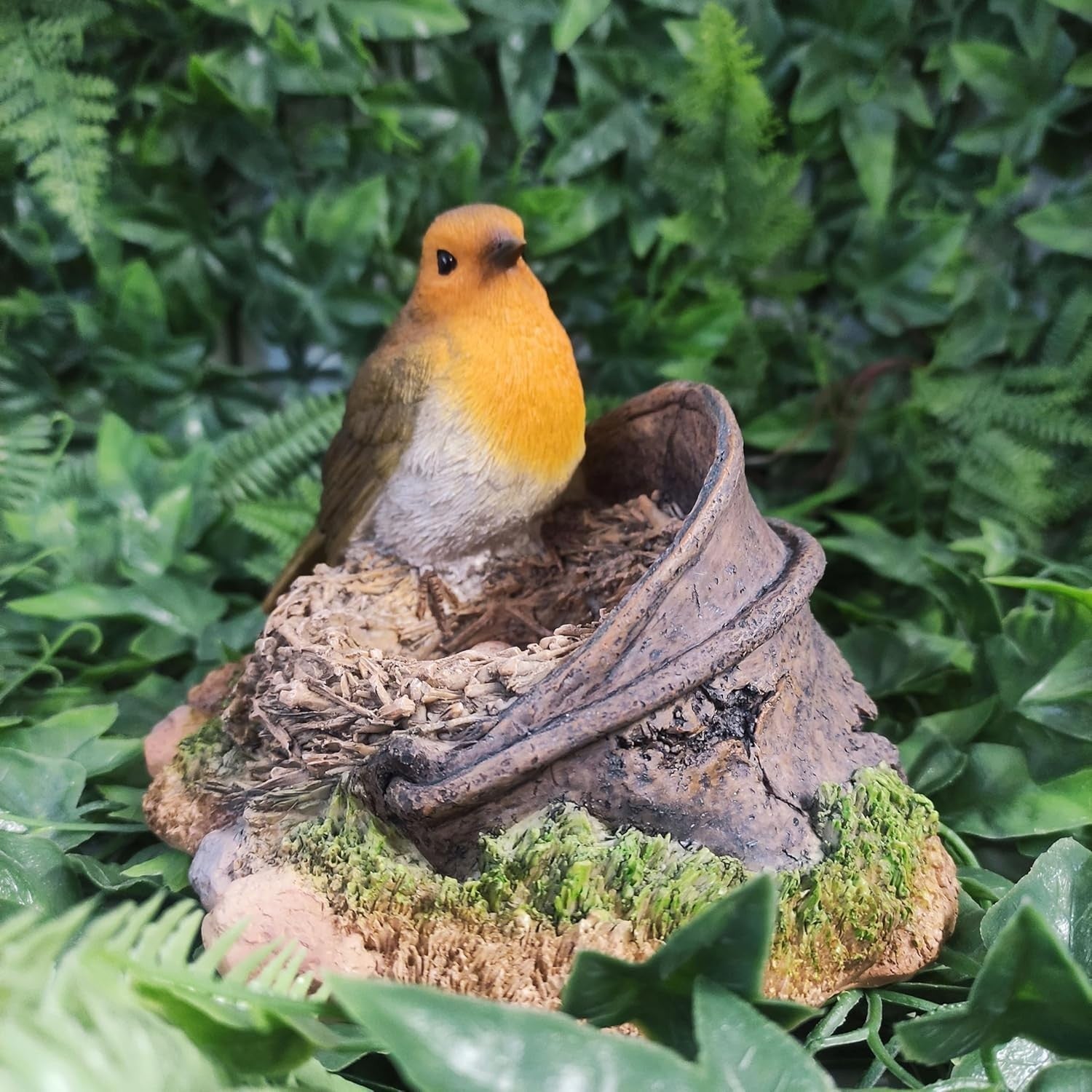 Robin Bird Ornament on Nest with Eggs • Realistic Garden Lawn Decor 16cm