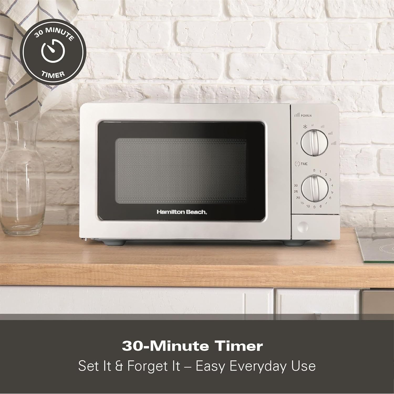 Hamilton Beach 20L Microwave 700W Silver, Manual Controls, 6 Power Levels