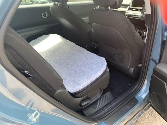Pet Car Back Seat Protector Non Slip Veterinary Bedding Mat 126x48cm