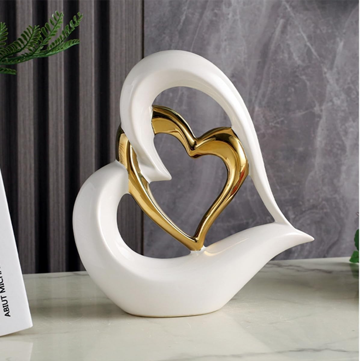 White Gold Double Heart Ceramic Sculpture Modern Romantic Home Decor Ornament