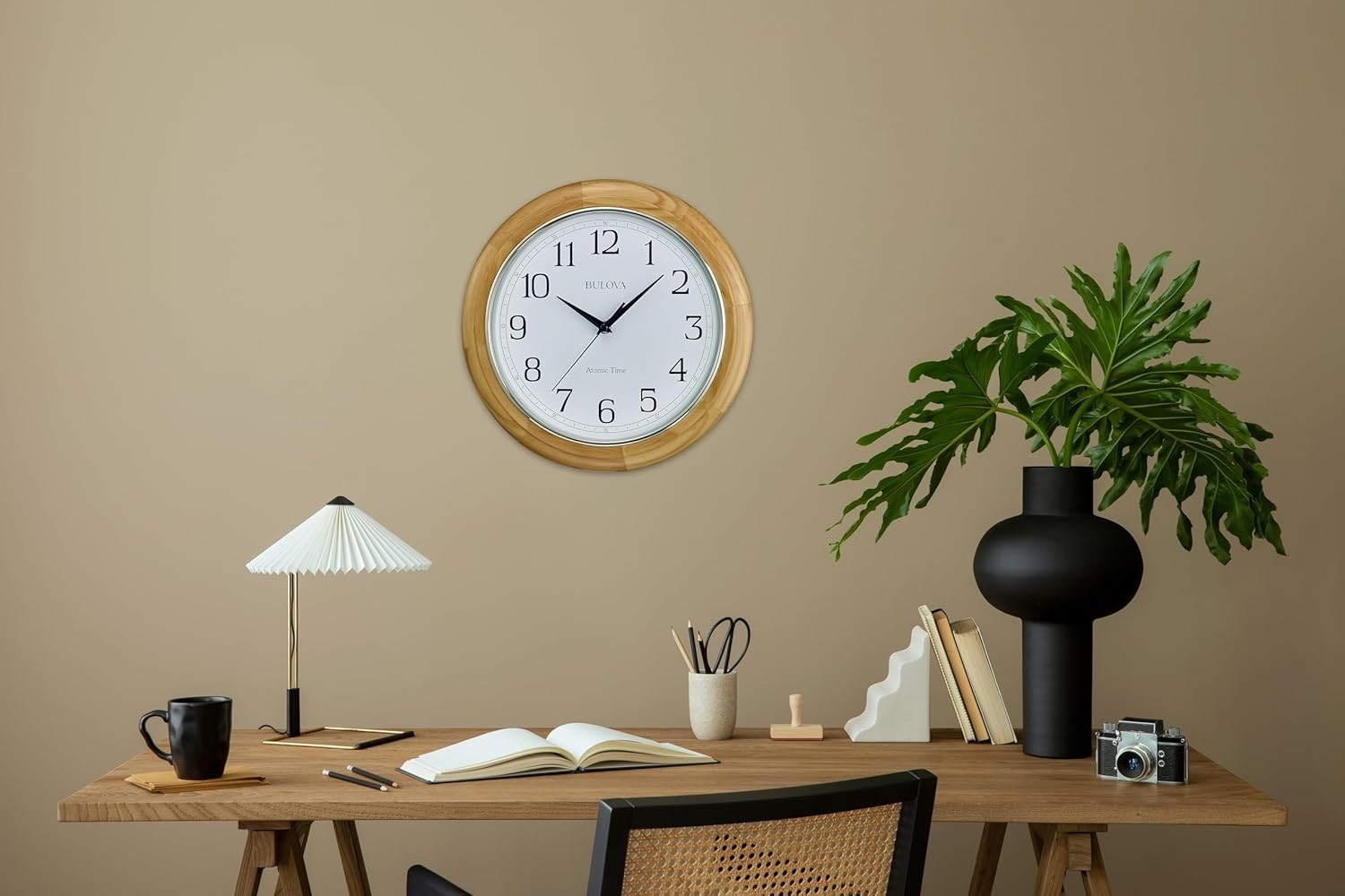 Atomic Analog Wall Clock Quartz Battery Operated Auto Time Set Natural Wood