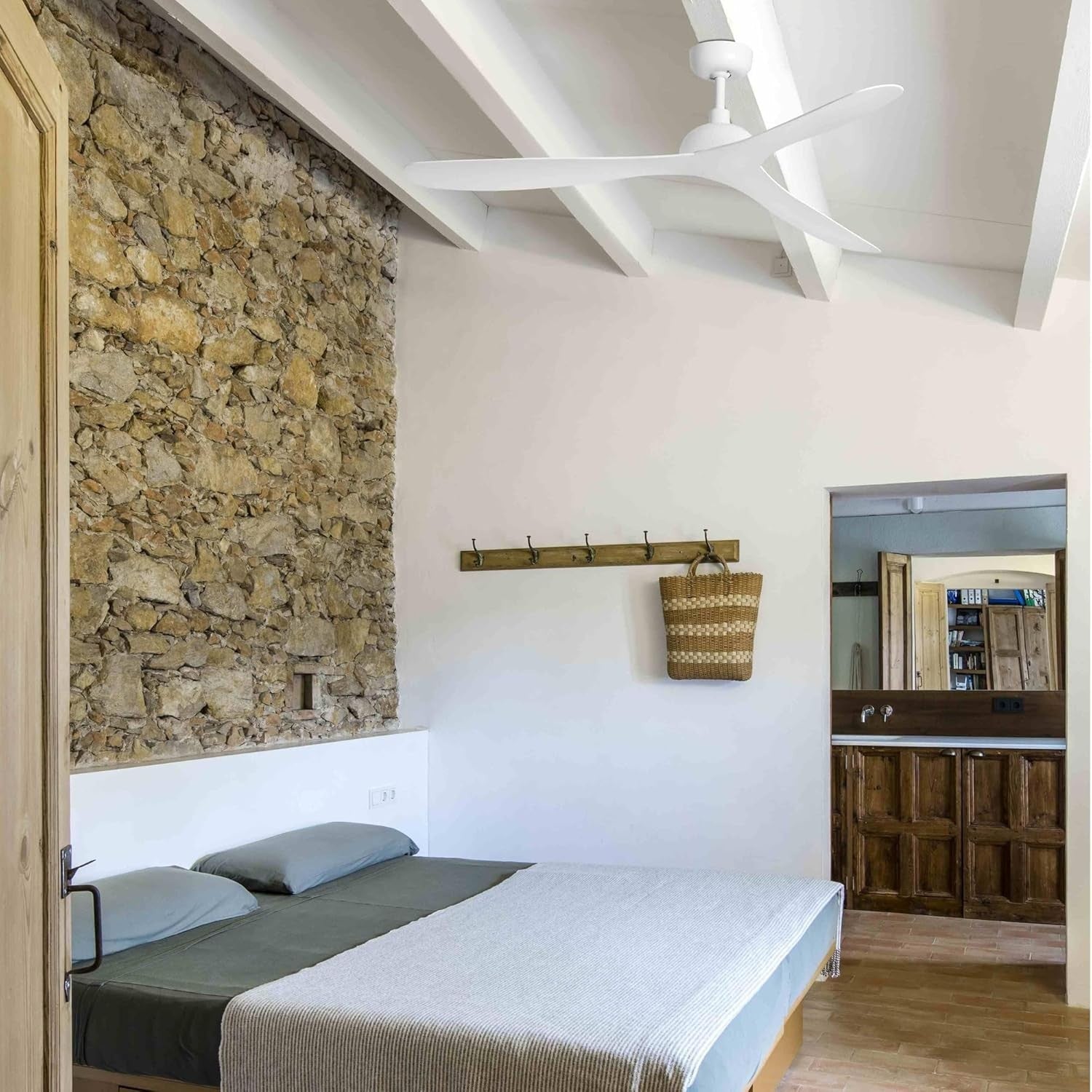 Faro Barcelona GOTLAND Ceiling Fan 132CM, Matte White, 6-Speed, Remote
