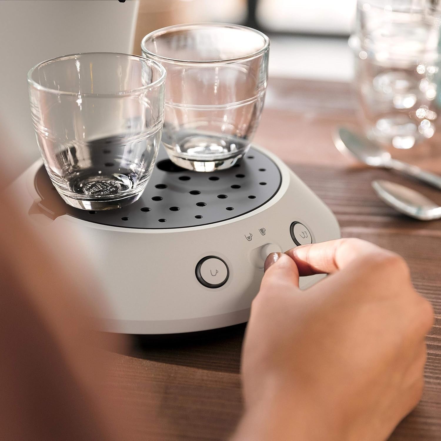 Pod Coffee Maker | Dual Cup Function | Intensity Selector | 1450W Power | 600ml