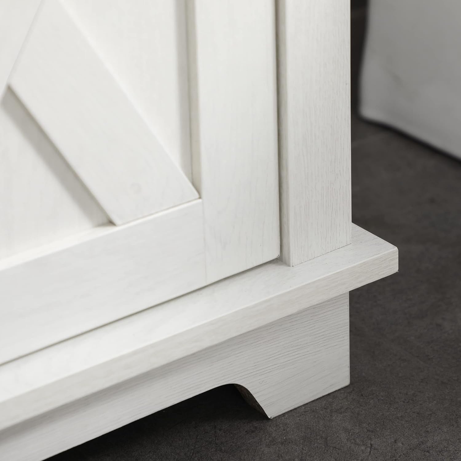 White Under Sink Bathroom Cabinet – 60cm Storage Unit with Doors & Shelf