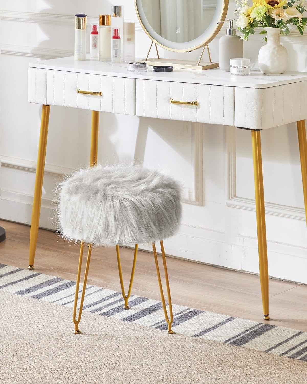 Gray Faux Fur Round Vanity Stool – Soft Padded Makeup Seat with Metal Legs