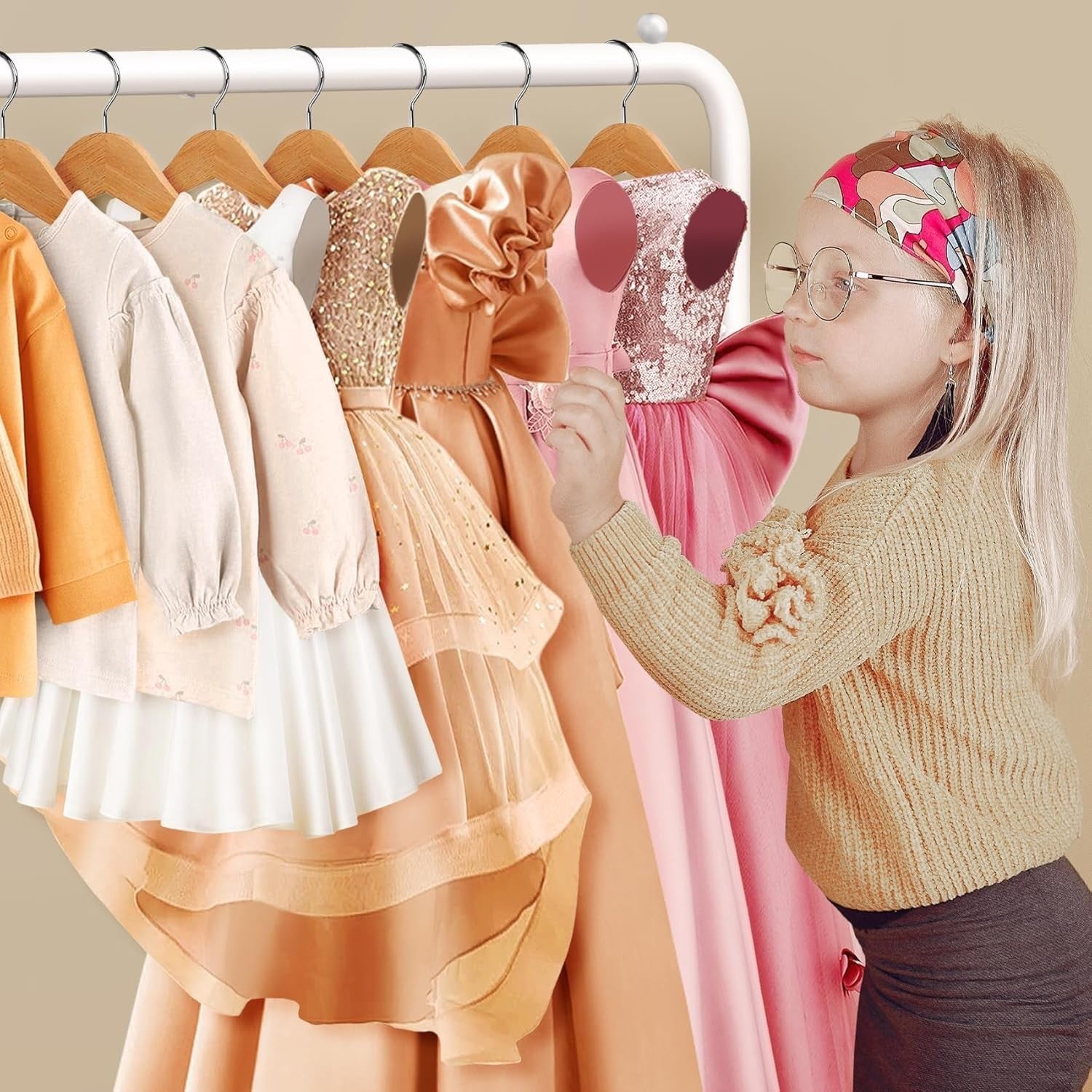 Kids Clothes Rail White Mini Dress Up Rack with 2 Shelves