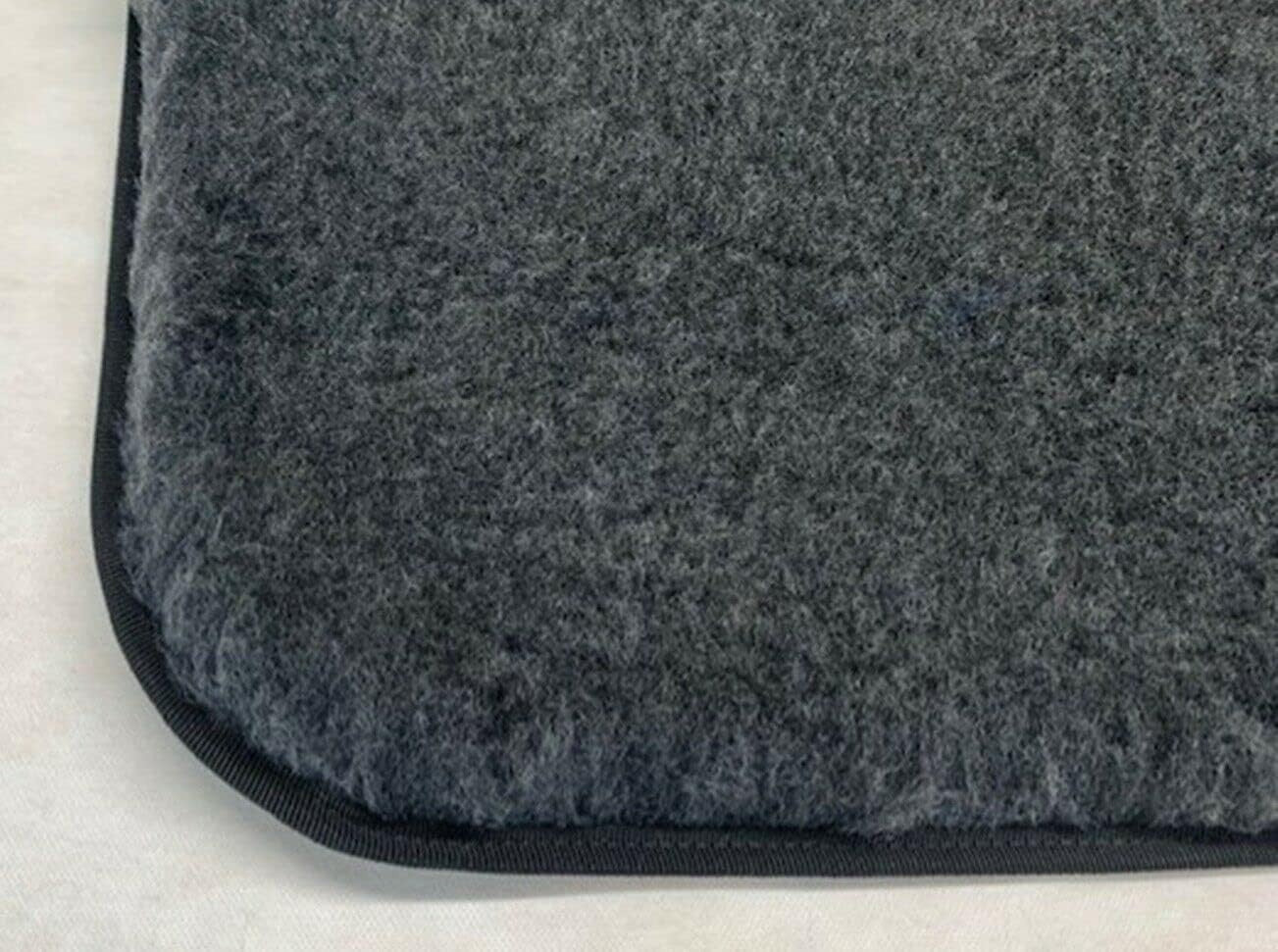 Pet Car Back Seat Protector Non Slip Veterinary Bedding Mat 126x48cm