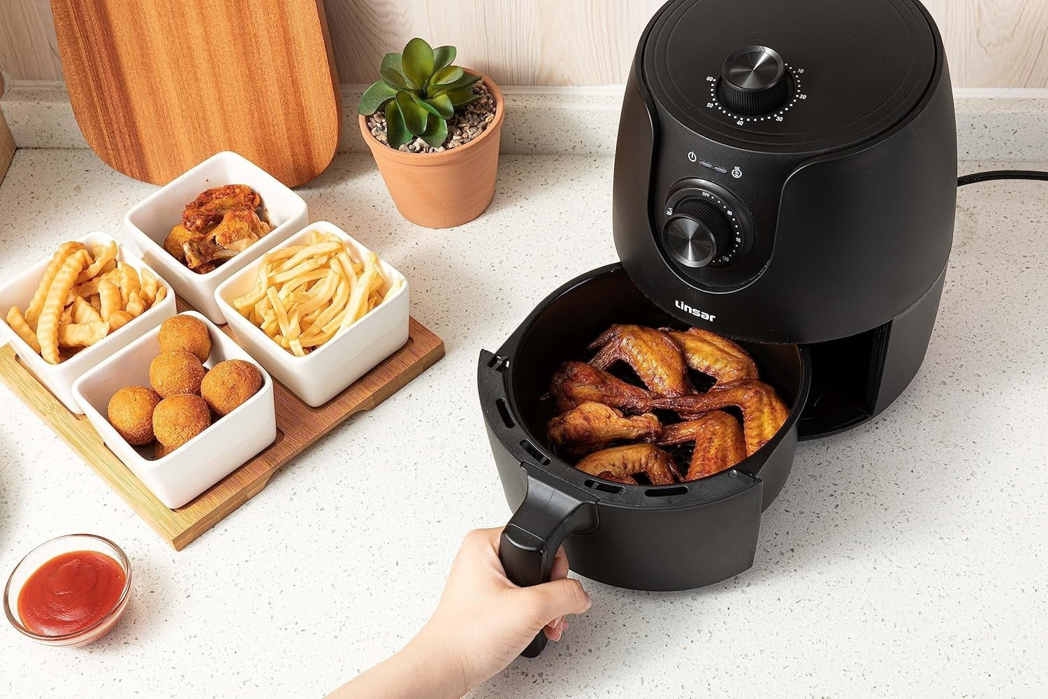 Compact Air Fryer 1.8L 1200W Oil Free Timer Temp Control Fast Energy Saving